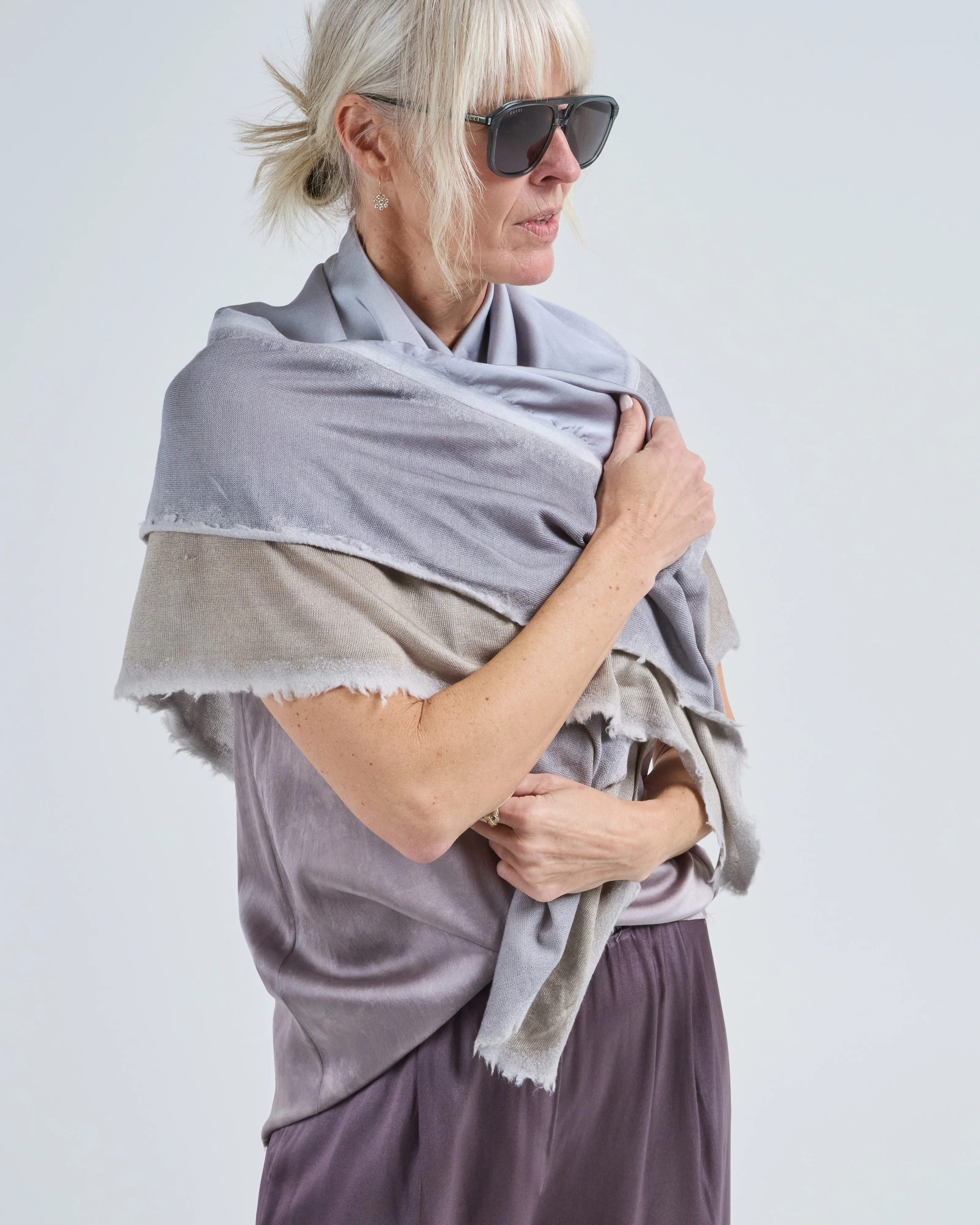 bicolor double foulard scarf with destroyed edges - Image 6