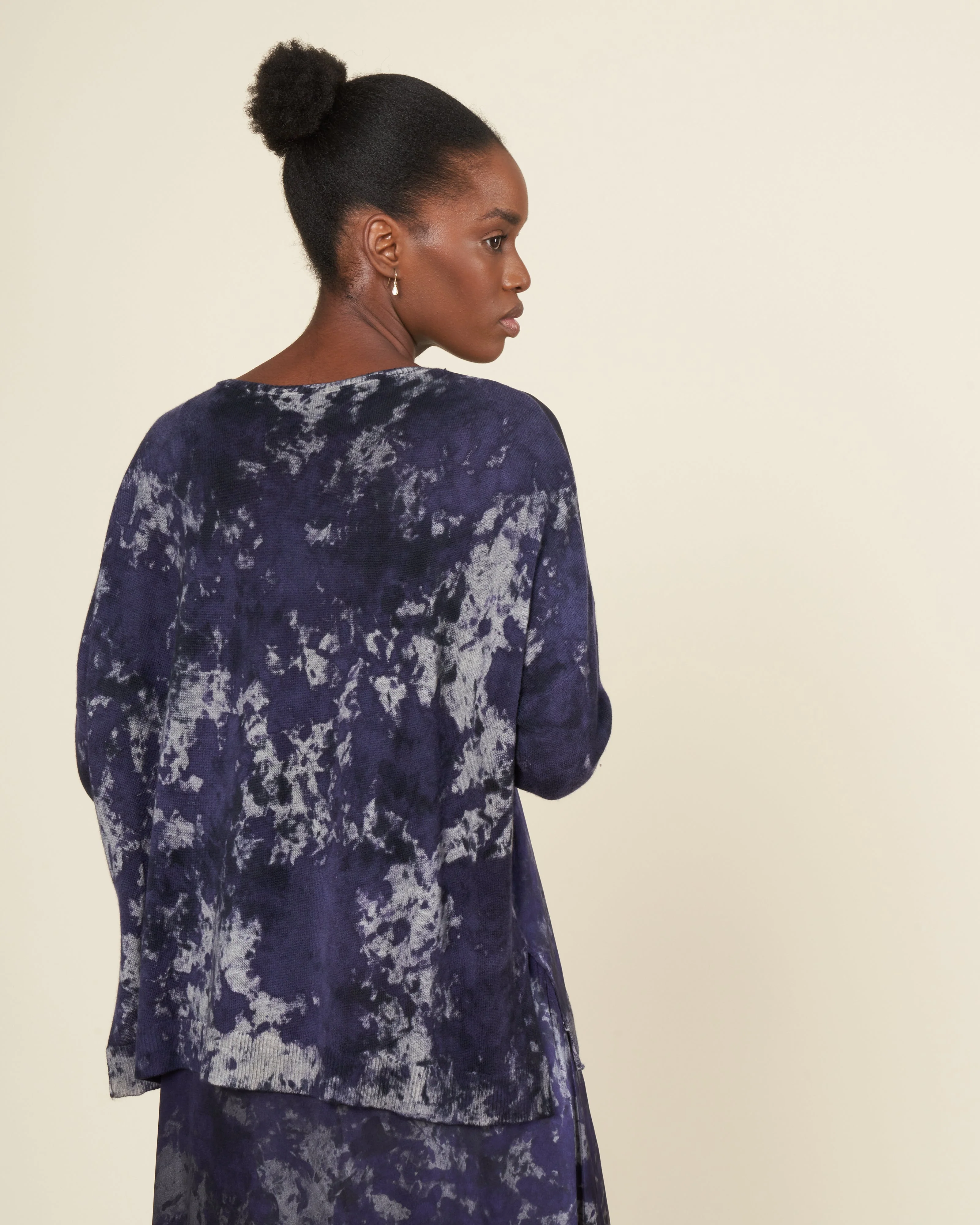 boreal boat neck oversize pullover with silk in front - prune - Image 4