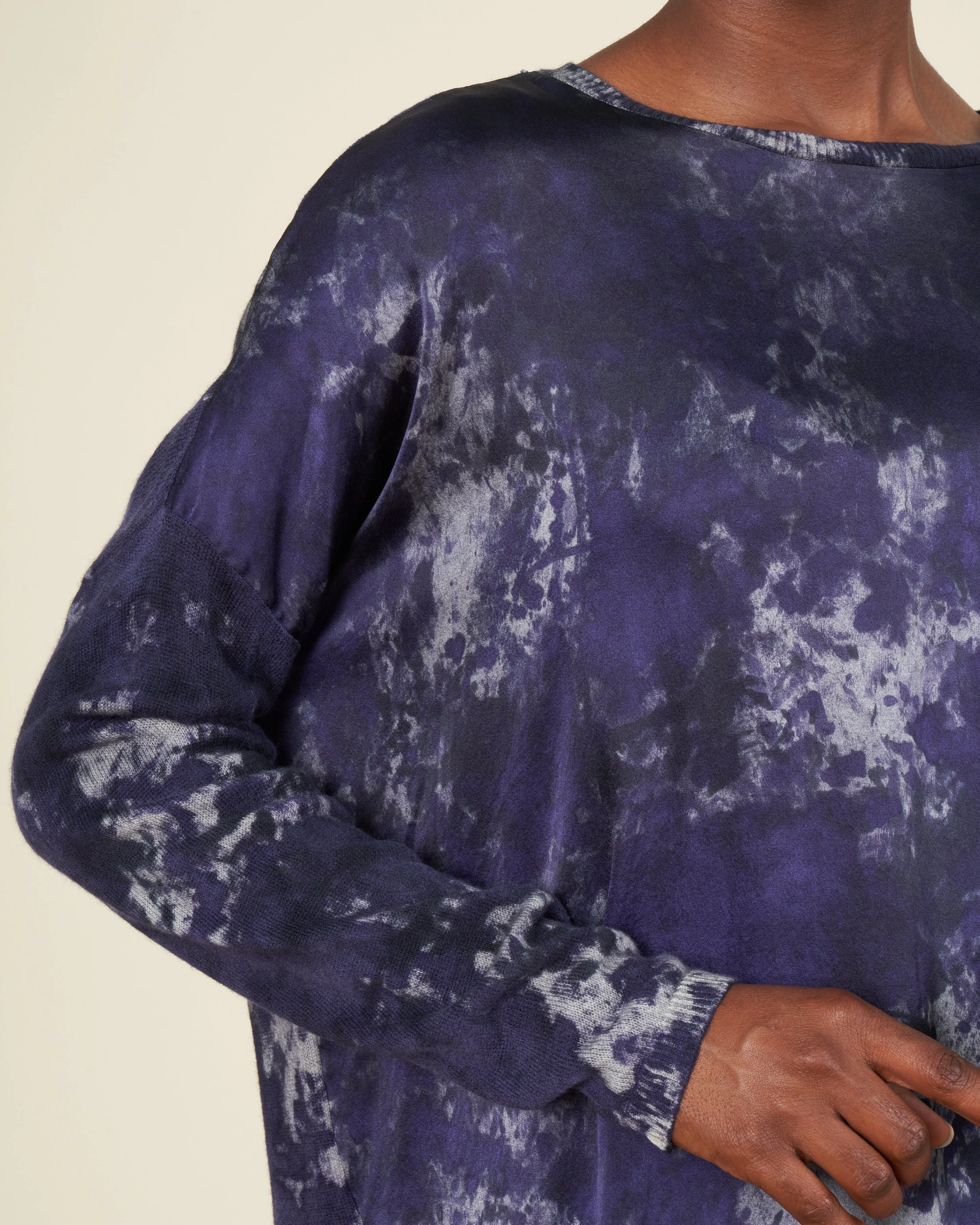 boreal boat neck oversize pullover with silk in front - prune - Image 5