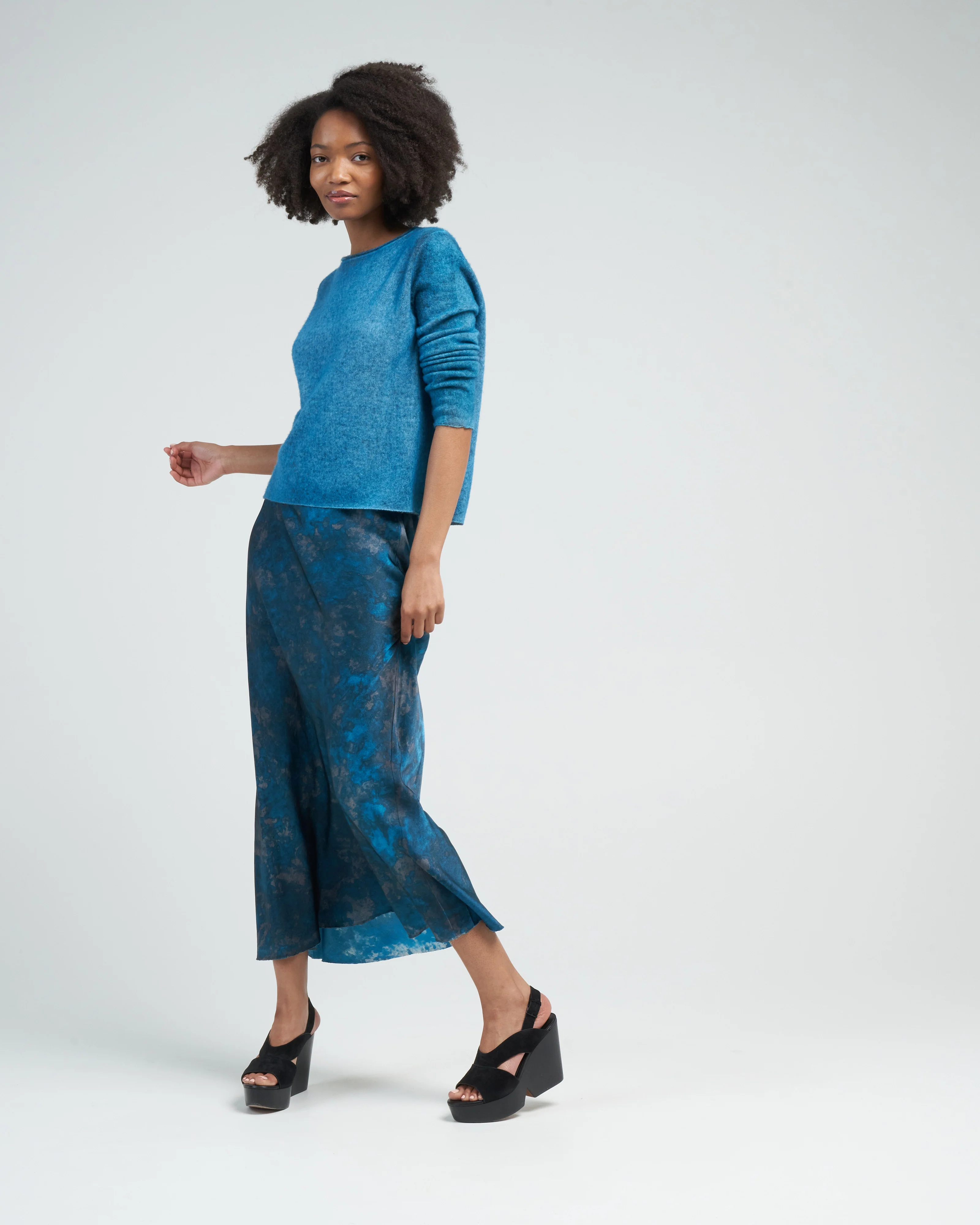 camouflage midi silk skirt - dark teal - Image 2