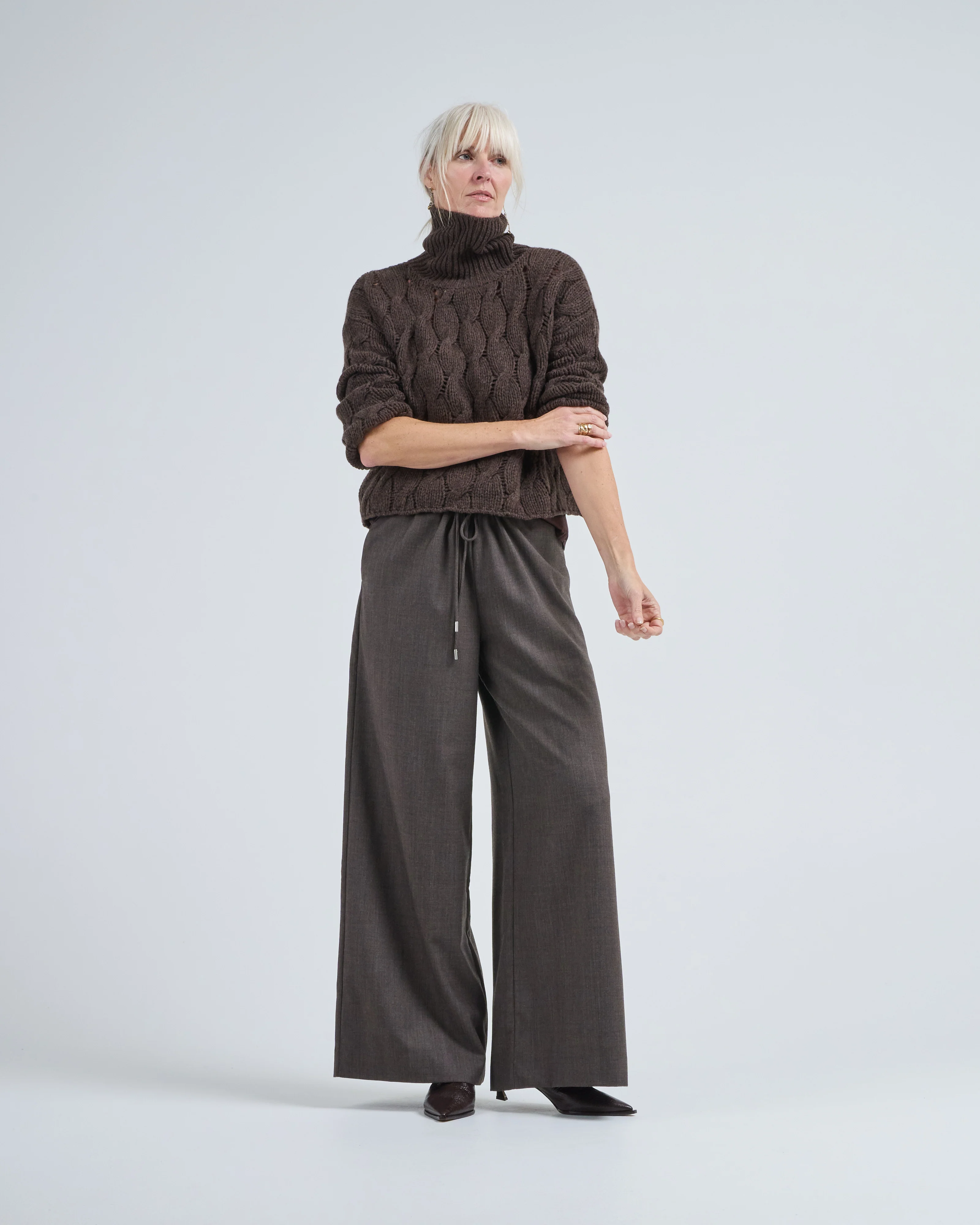 cashmere high neck pullover with diamond pattern - Image 2