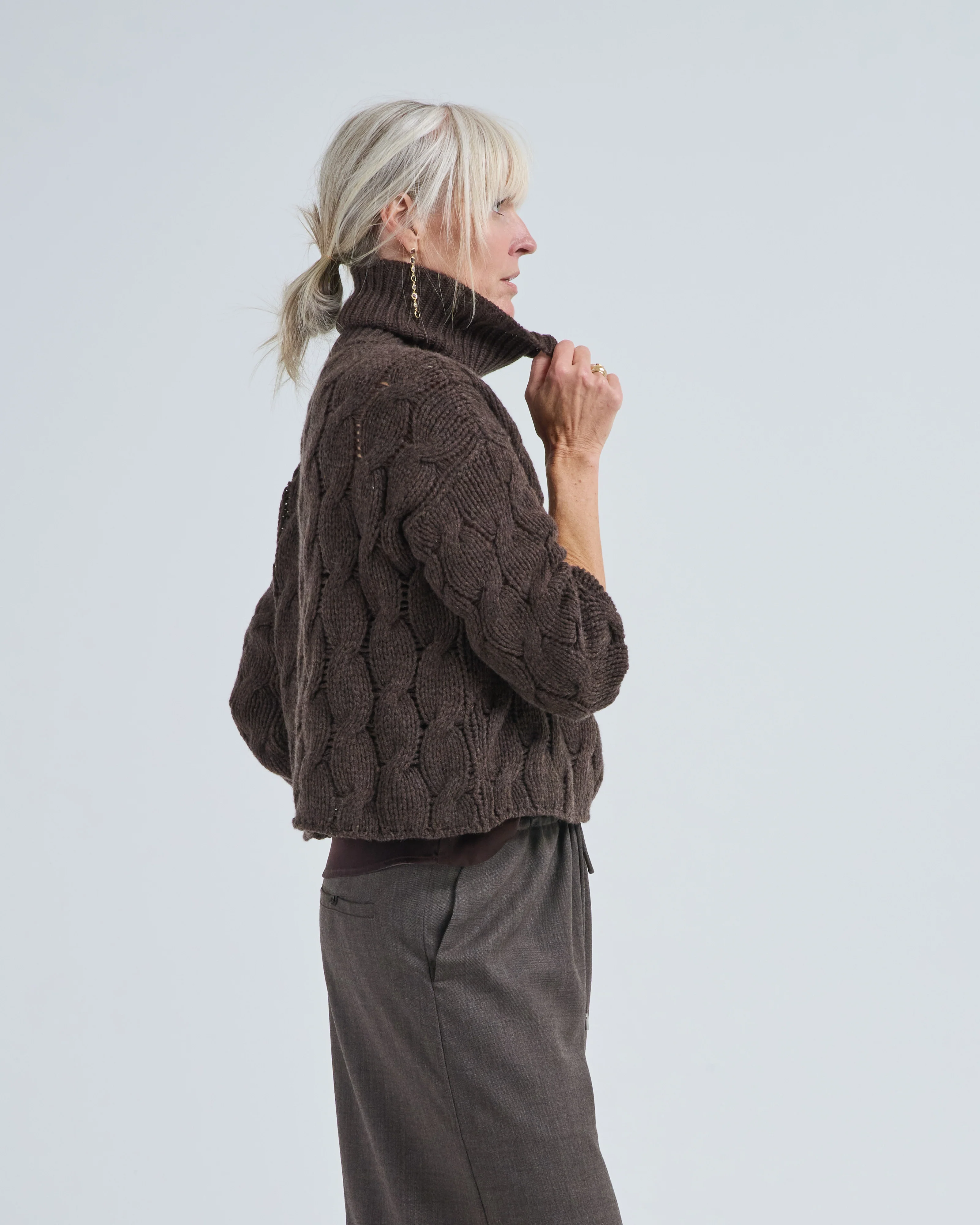 cashmere high neck pullover with diamond pattern - Image 4
