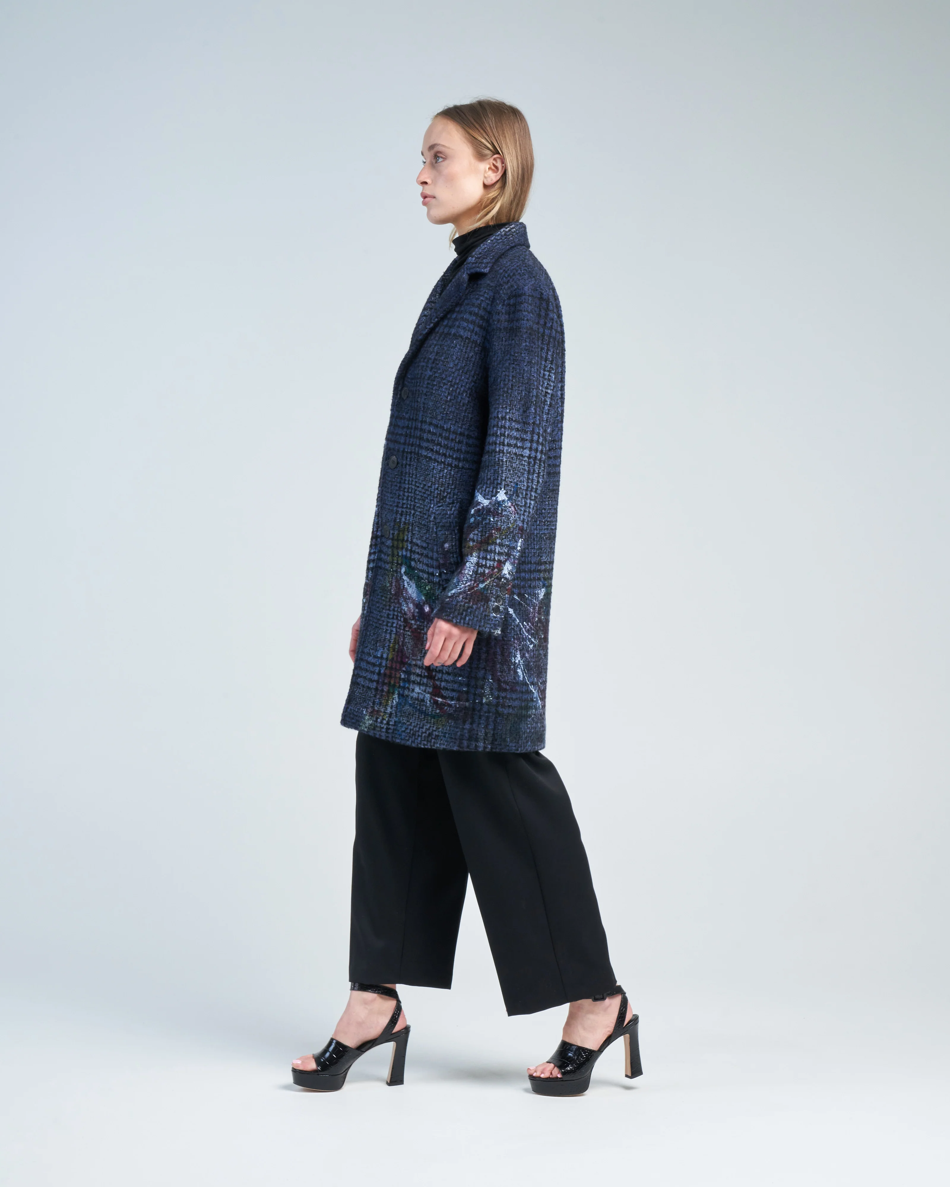 colorful splashes prince of wales rever coat - Image 4