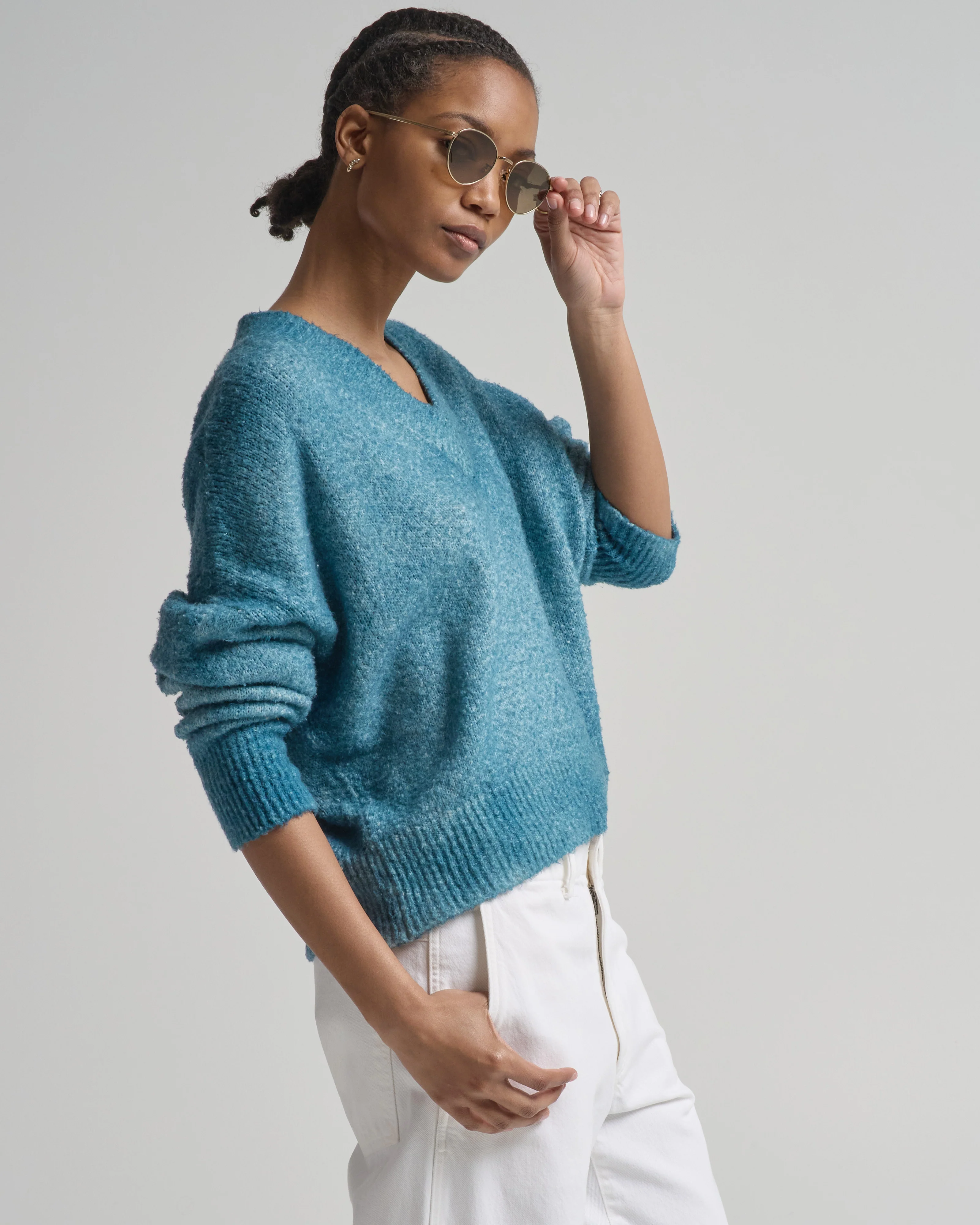 hand painted cotton v neck pullover - Image 3