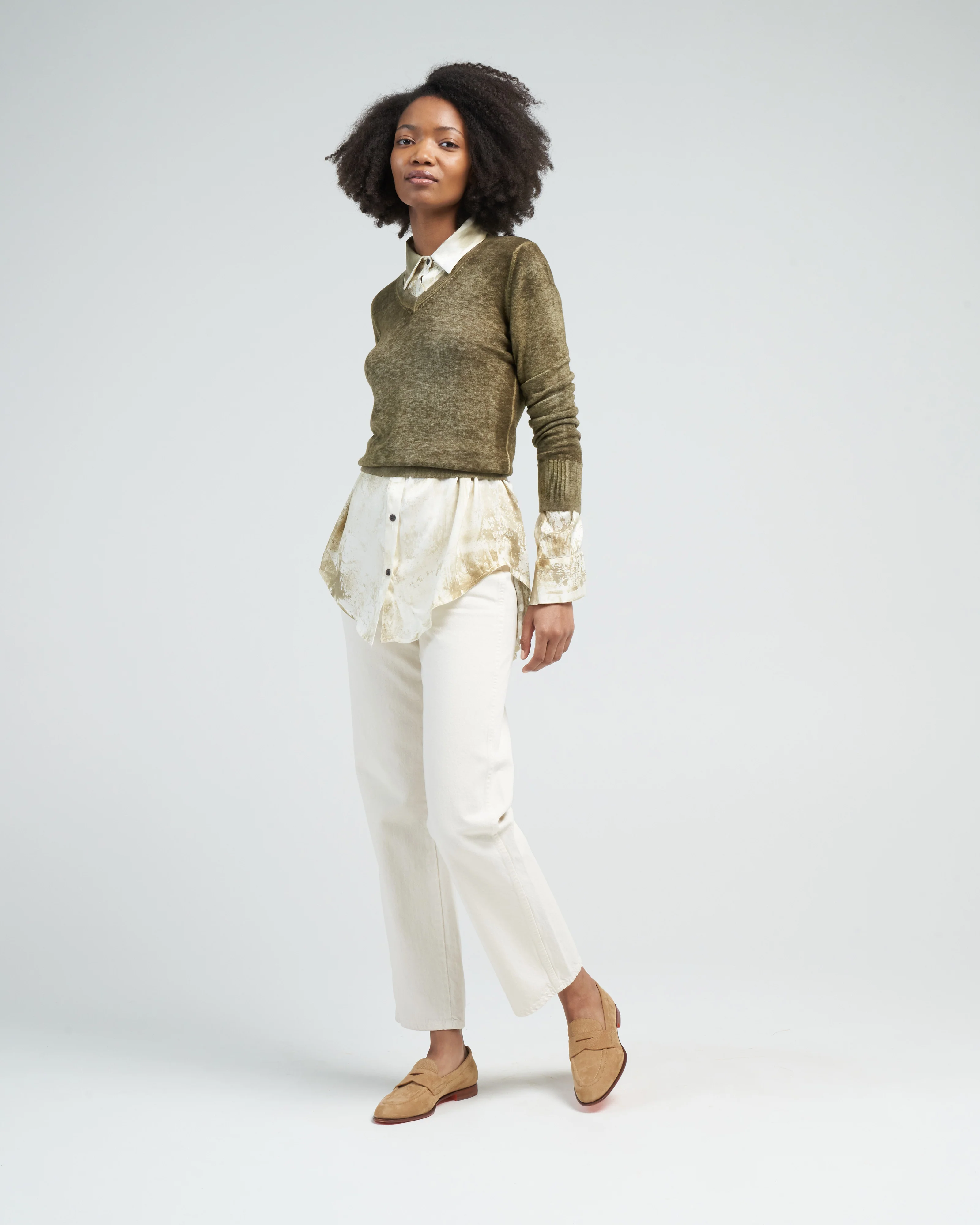 hand painted ultralight cashmere wool v neck pullover - dark kaki - Image 2