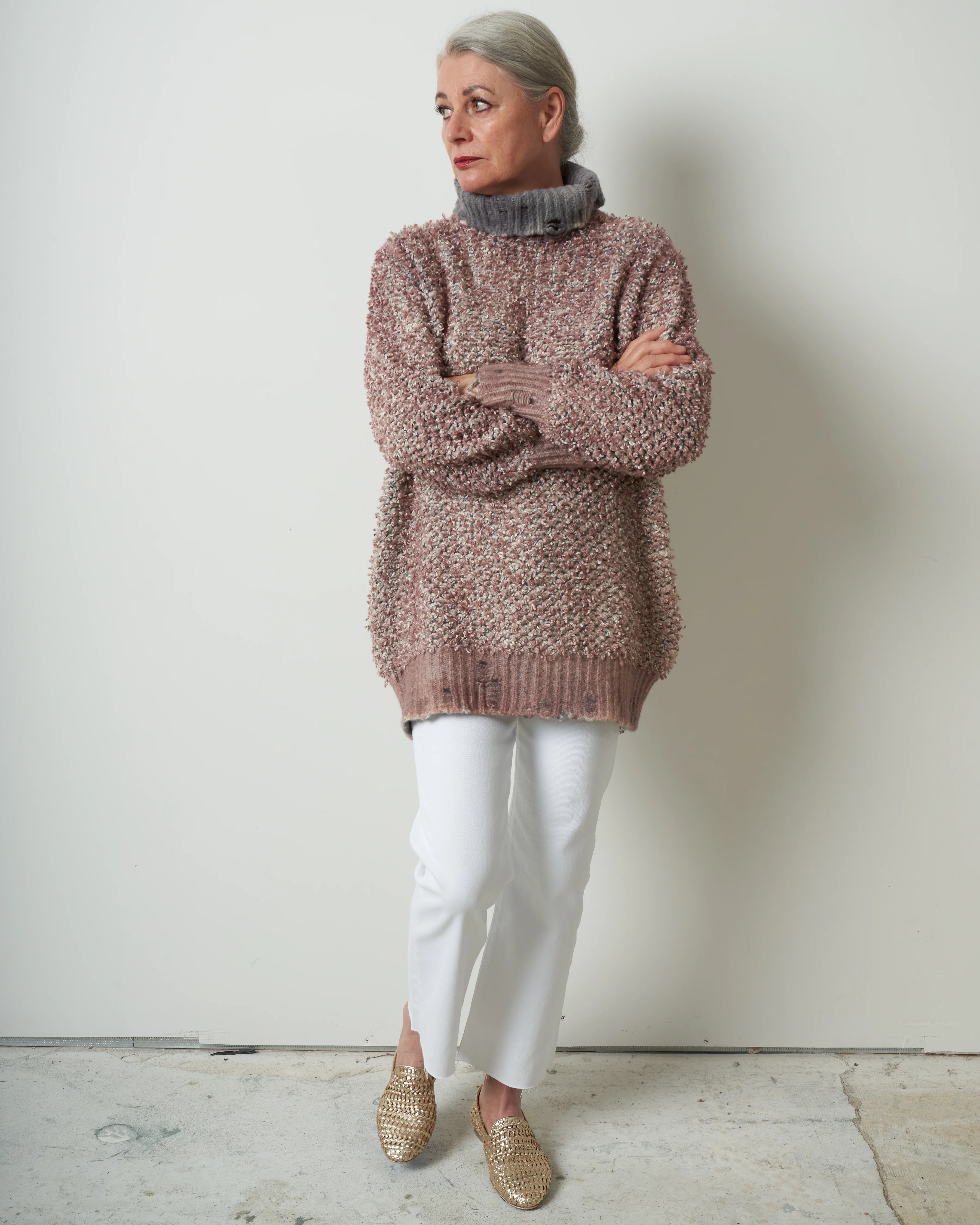 high neck chenille pullover with destroyed edges - satin - Image 5