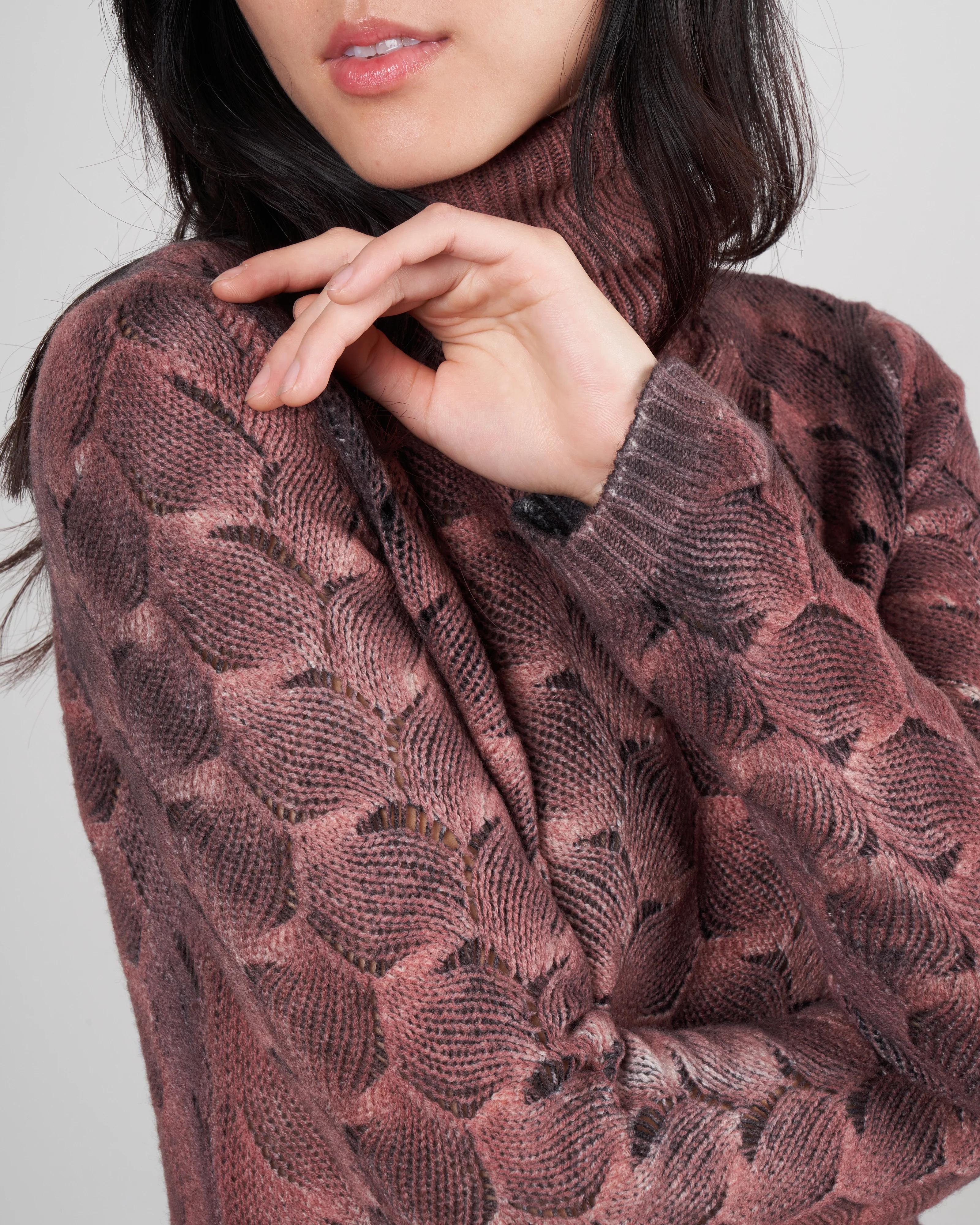 high neck pullover with fans stitch - fard - Image 5