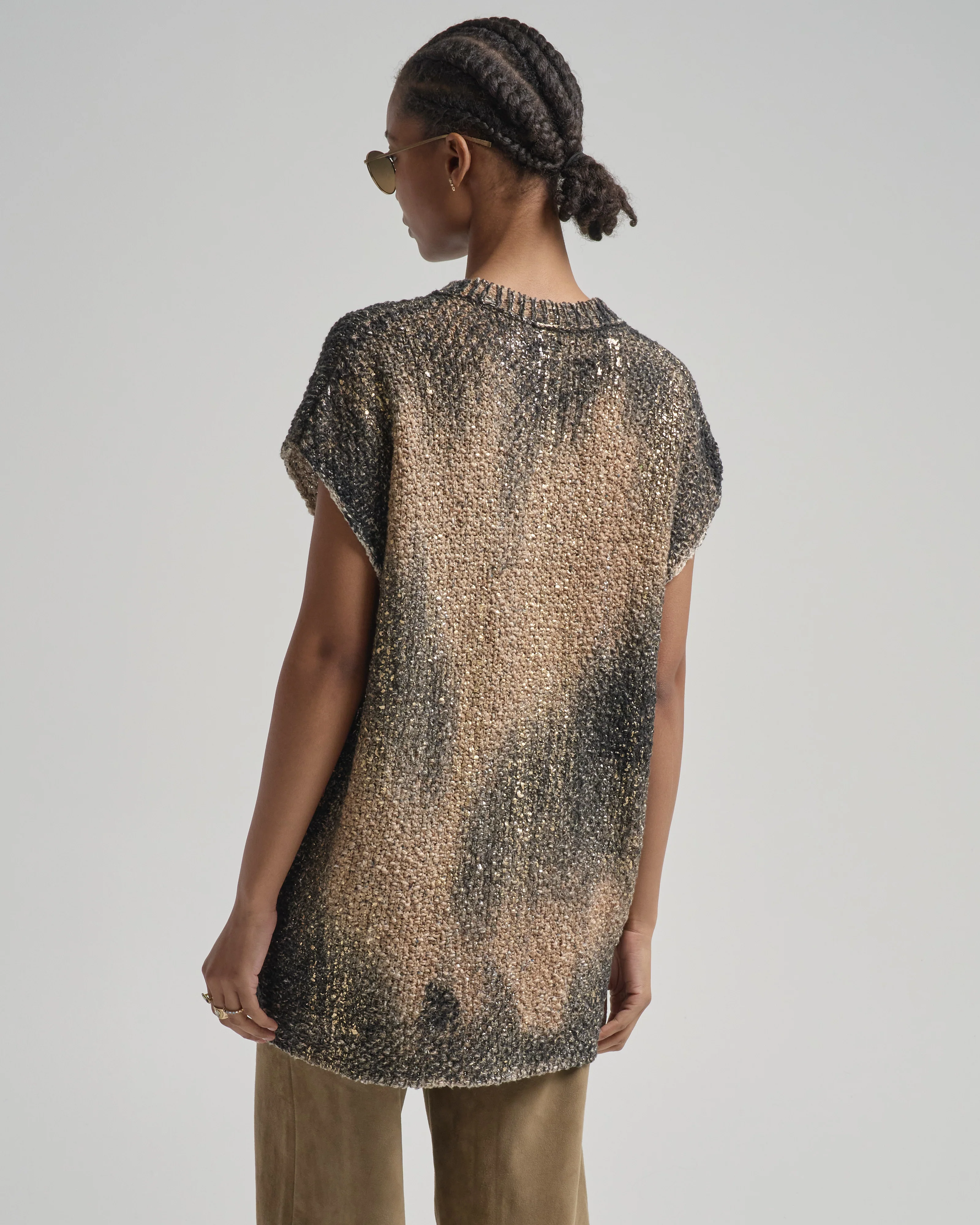 laminated scratched effect moss stitch round neck vest - Image 4