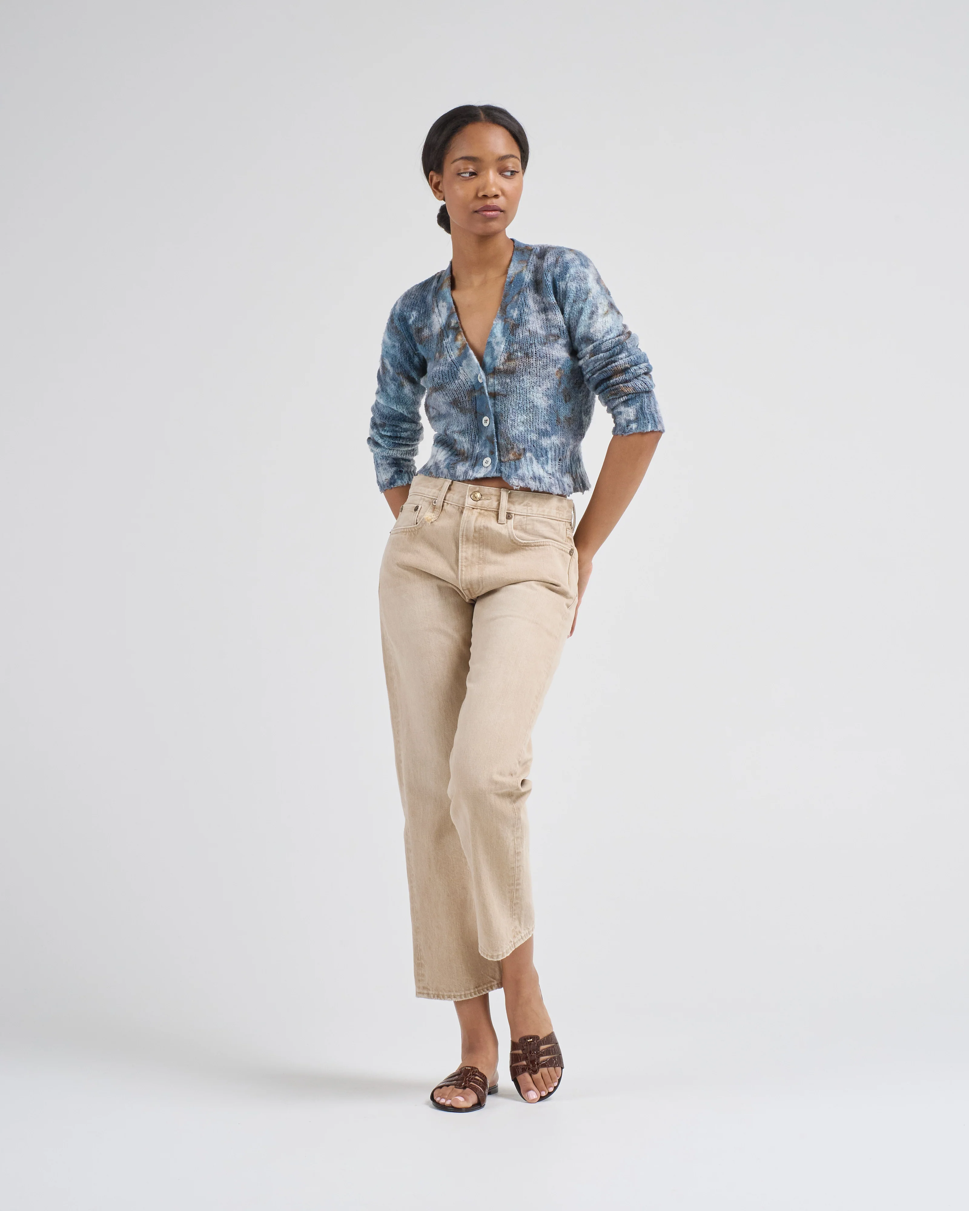mimetic effect brushed cotton v neck cropped cardigan with destroyed edges - Image 2