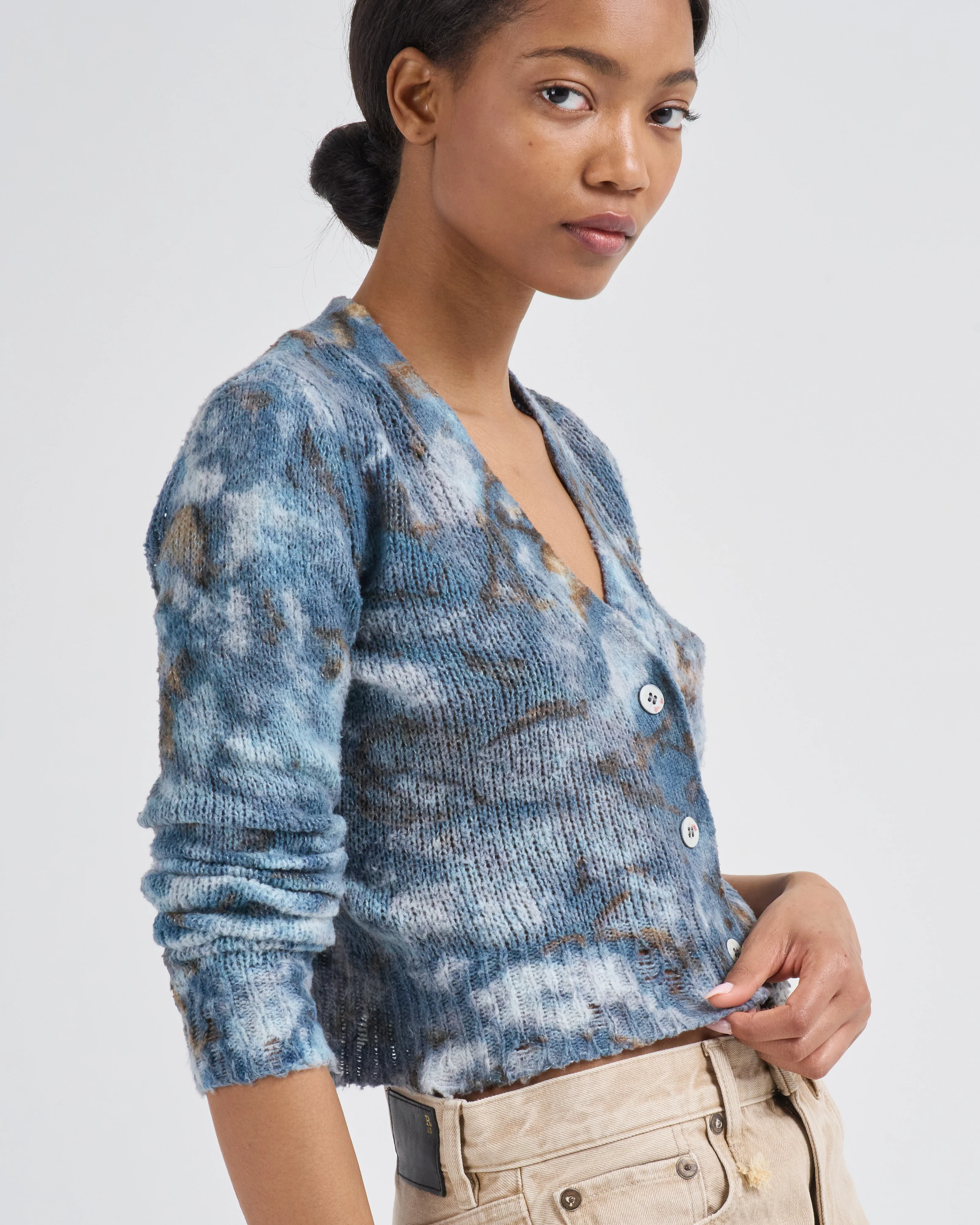 mimetic effect brushed cotton v neck cropped cardigan with destroyed edges - Image 5