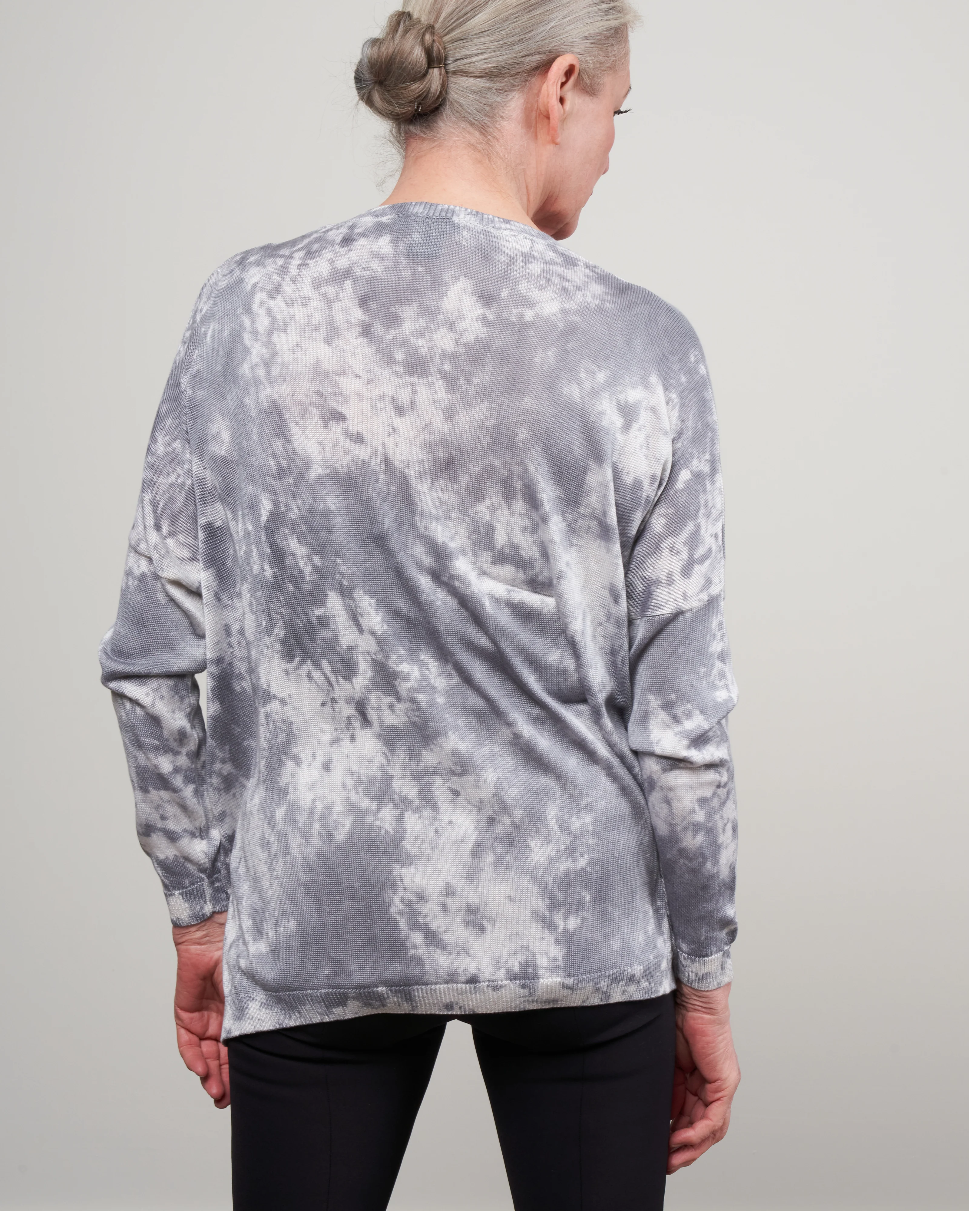 one color camouflage pure silk v neck oversize pullover - ghiaccio - Image 3
