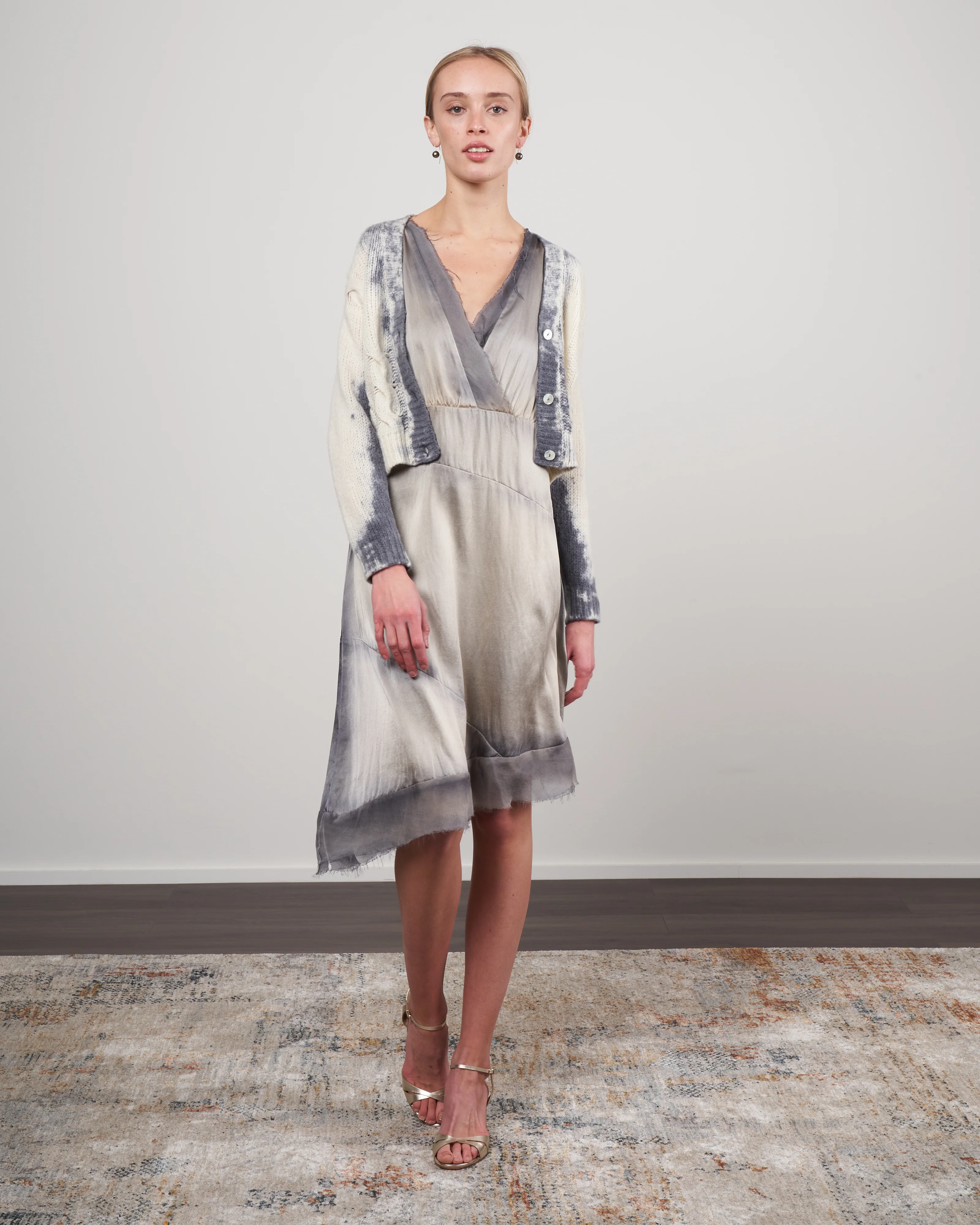 one color stain v neck cardigan with braids - ghiaccio - Image 2