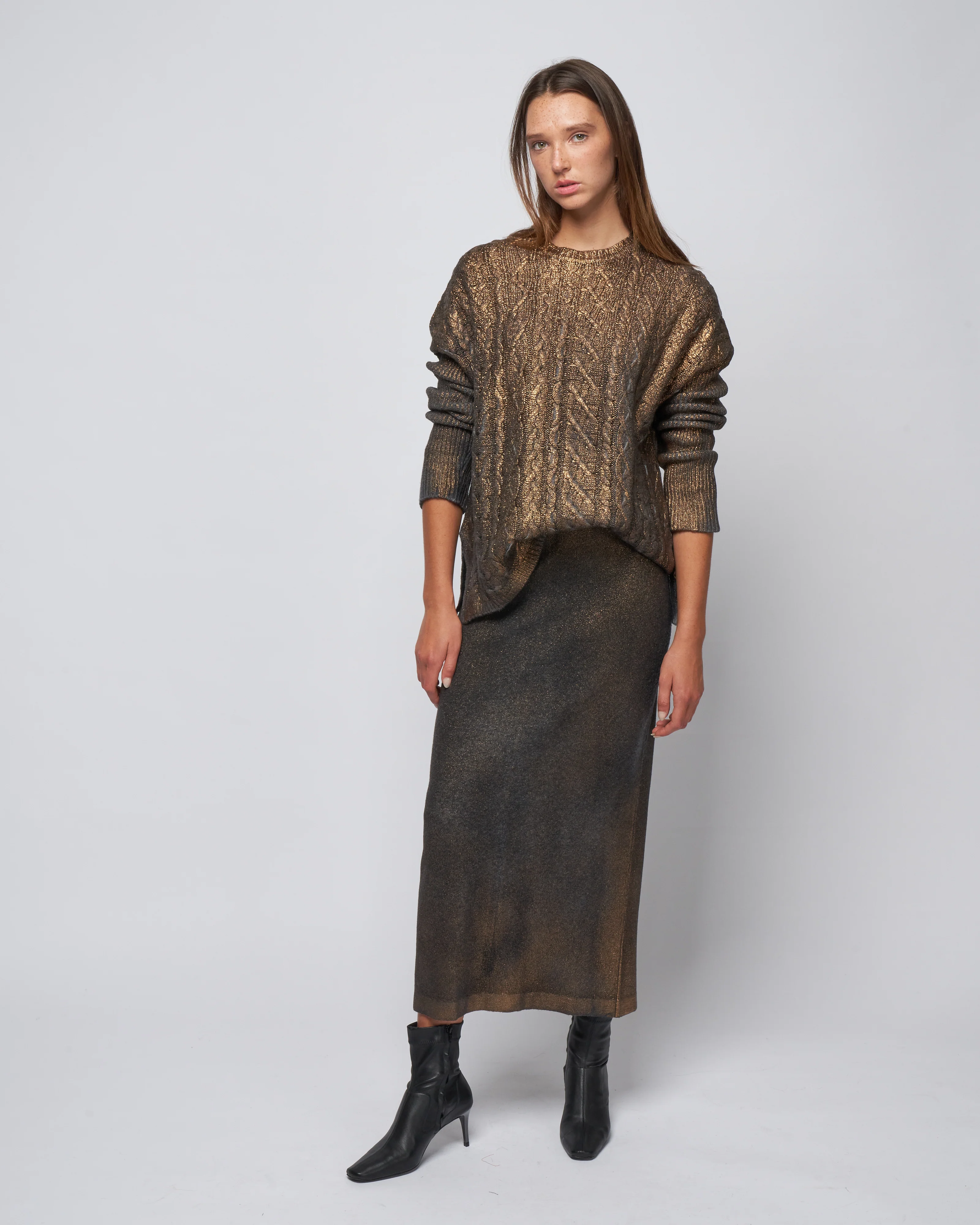 round neck cable stitch pullover - nero/lamina bronzo - Image 2