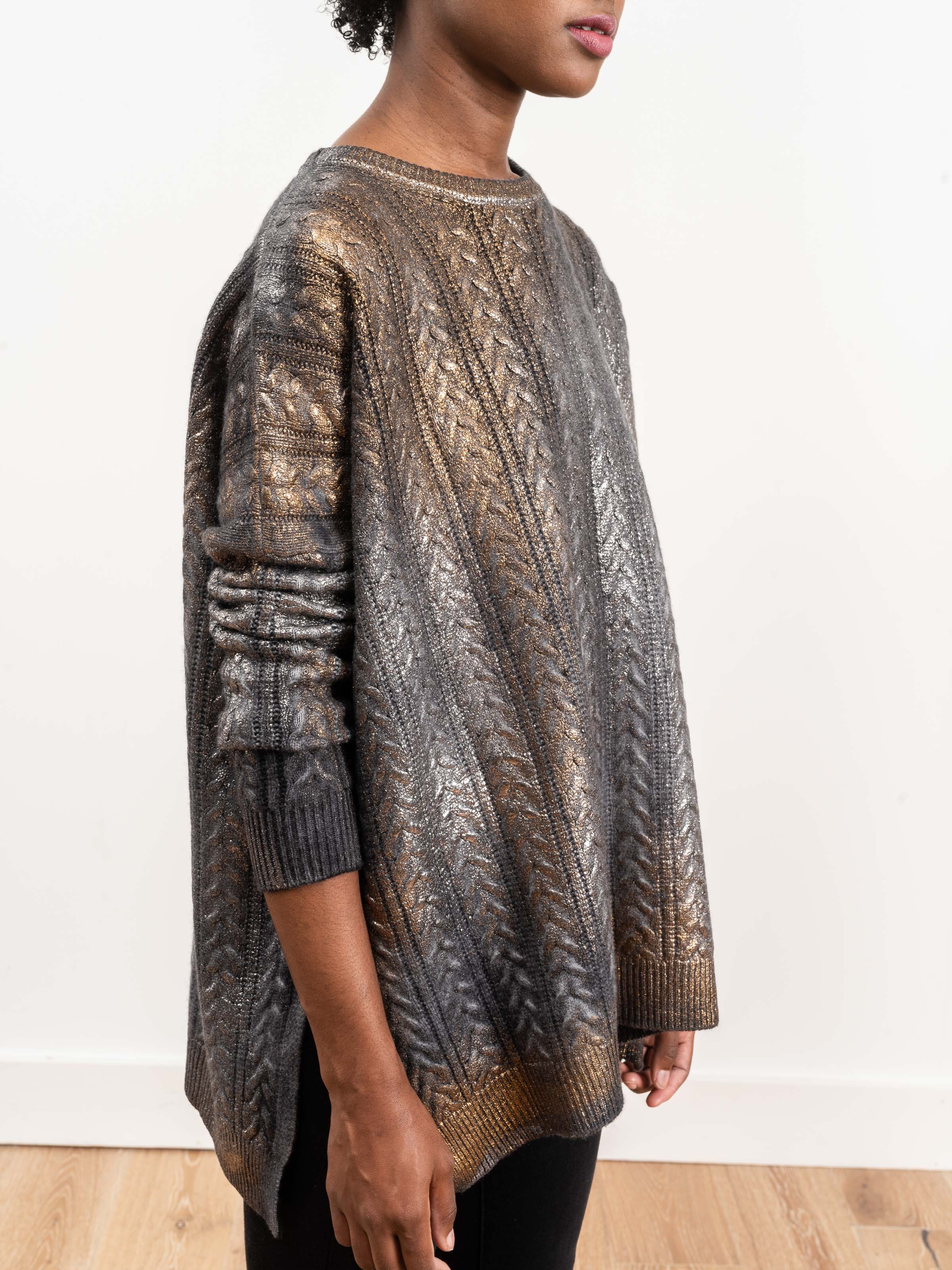 round neck pullover - Image 6
