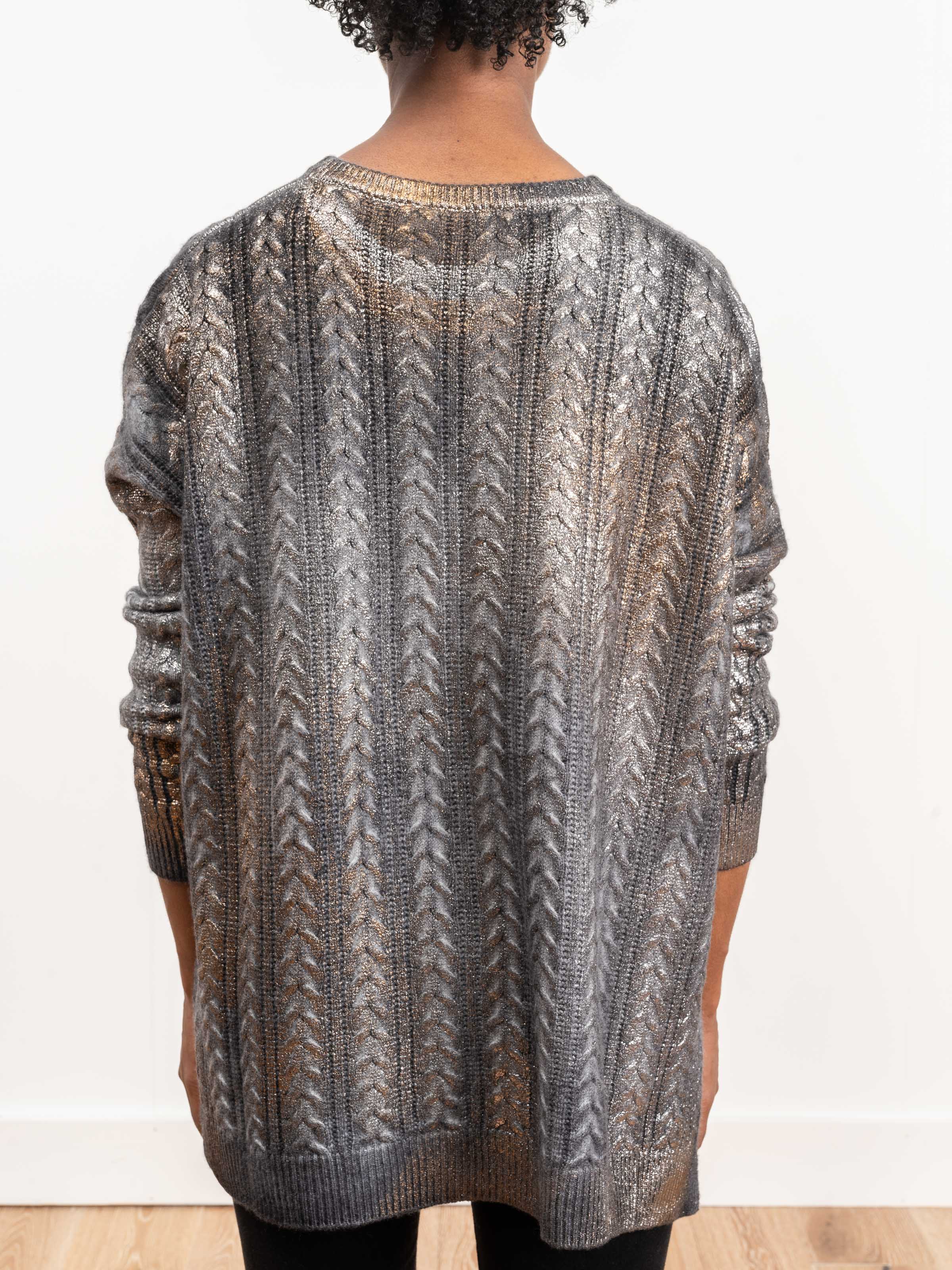 round neck pullover - Image 7