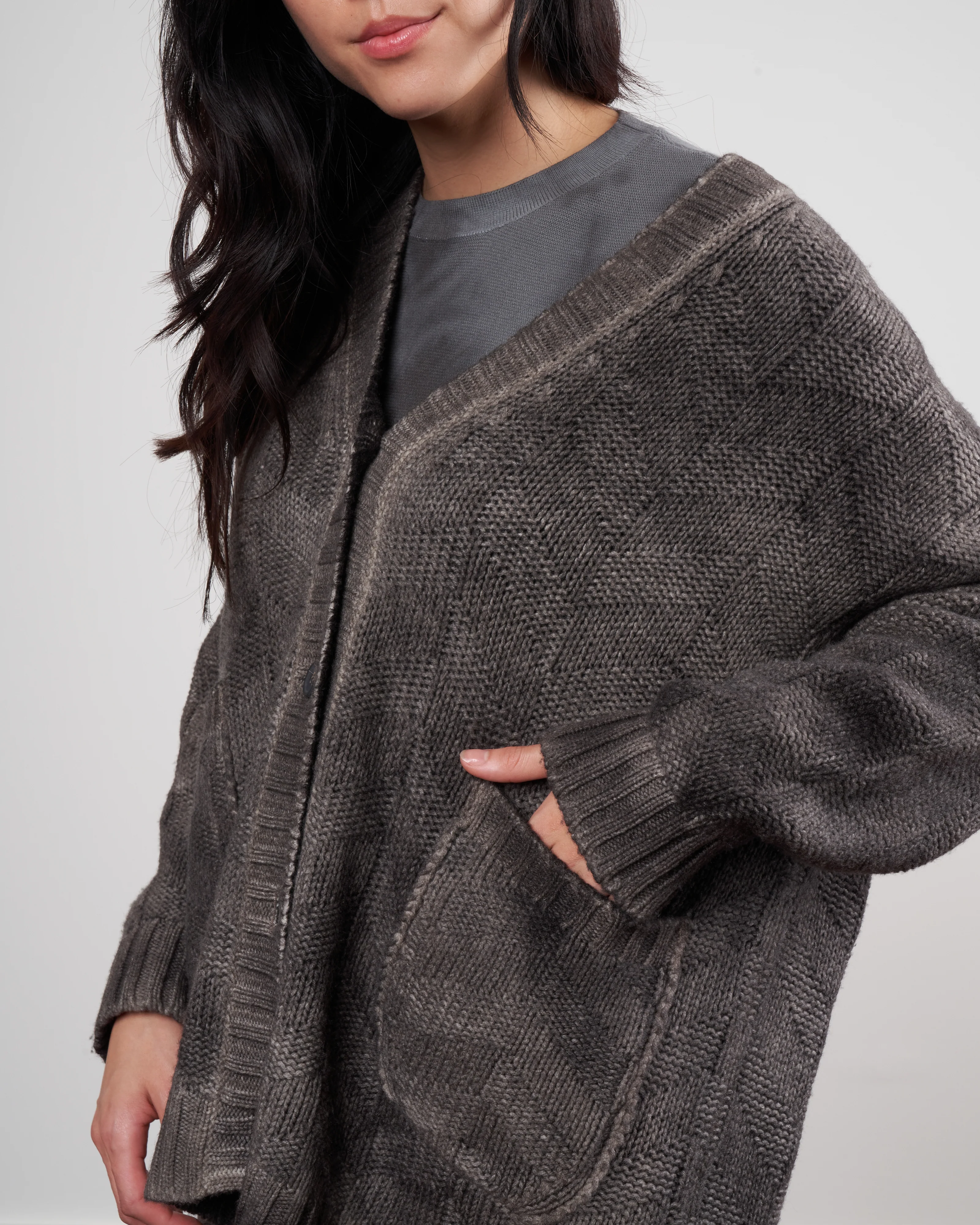 v neck cardigan in geometric stitch - carruba - Image 5