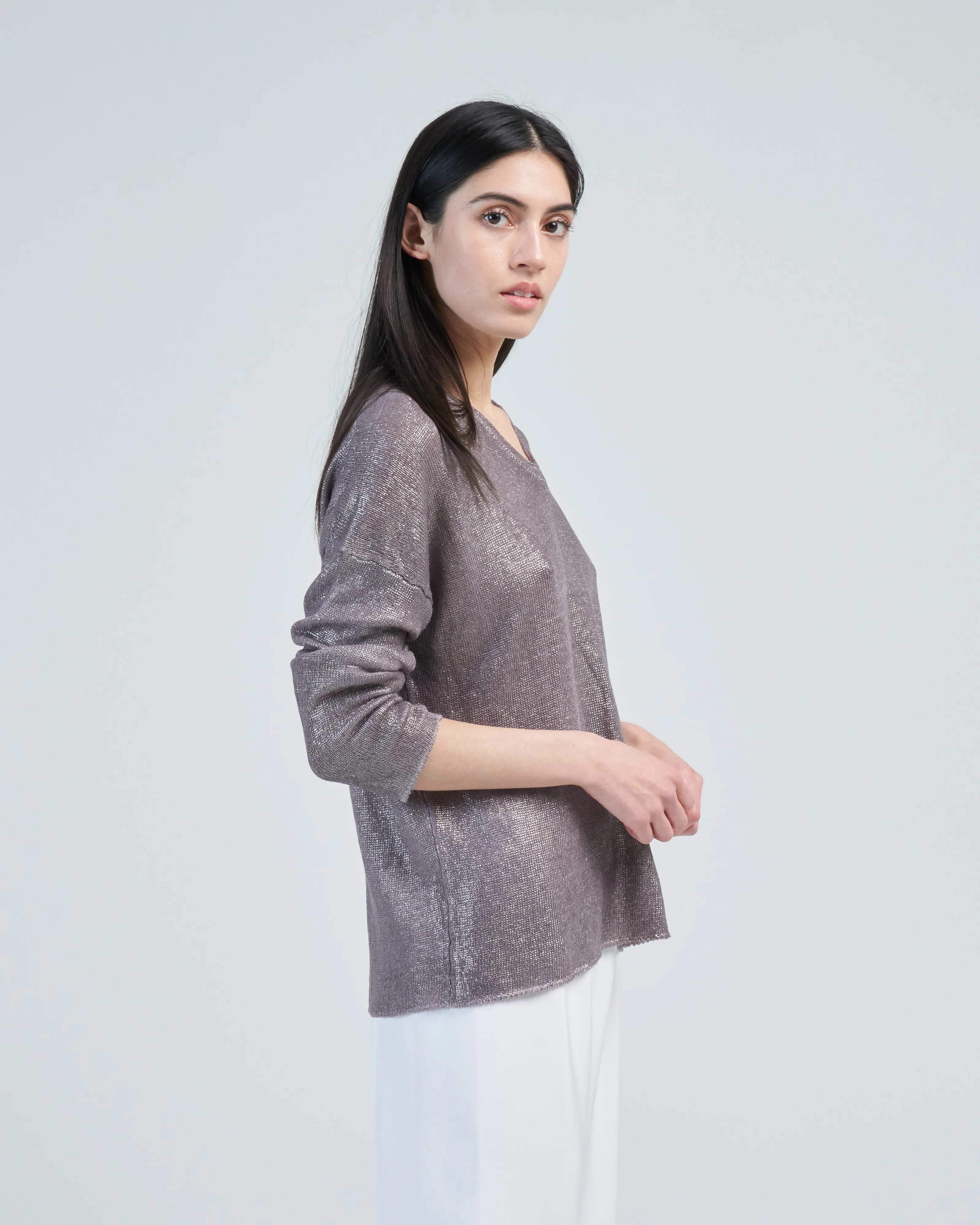 v neck linen pullover with lamination - Image 3
