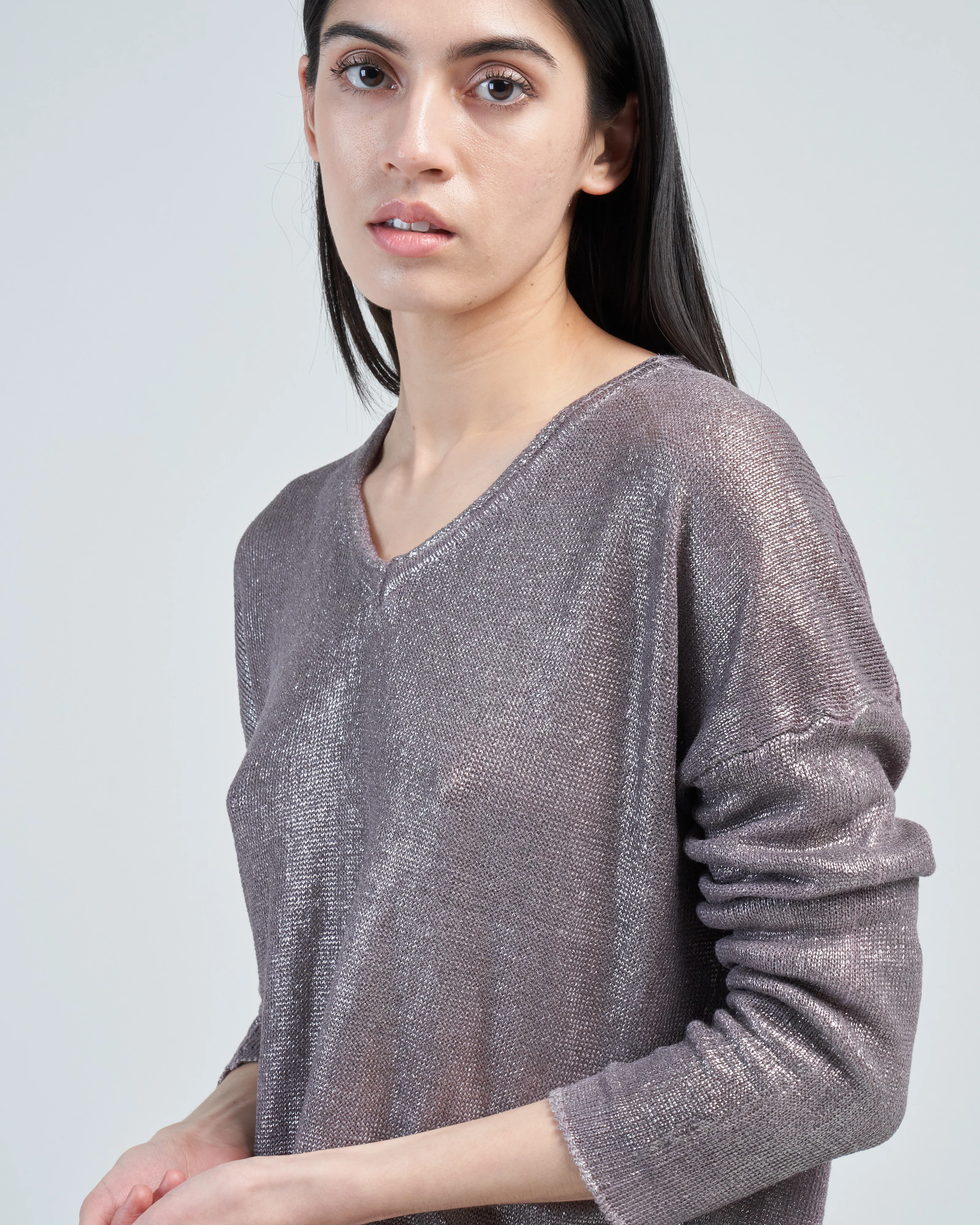 v neck linen pullover with lamination - Image 5