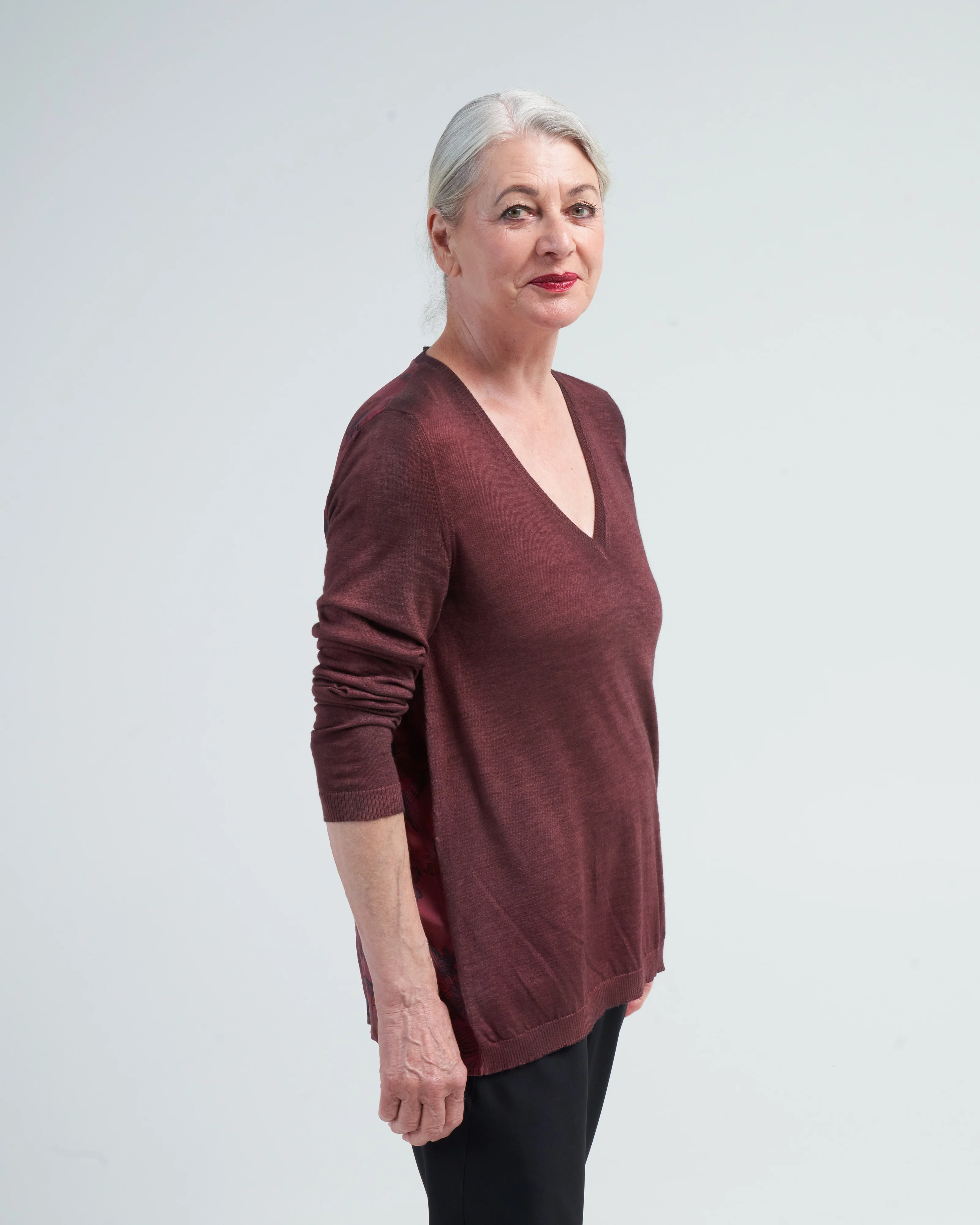 v neck pullover with vintage one of a kind foulard on back - n/henne - Image 4