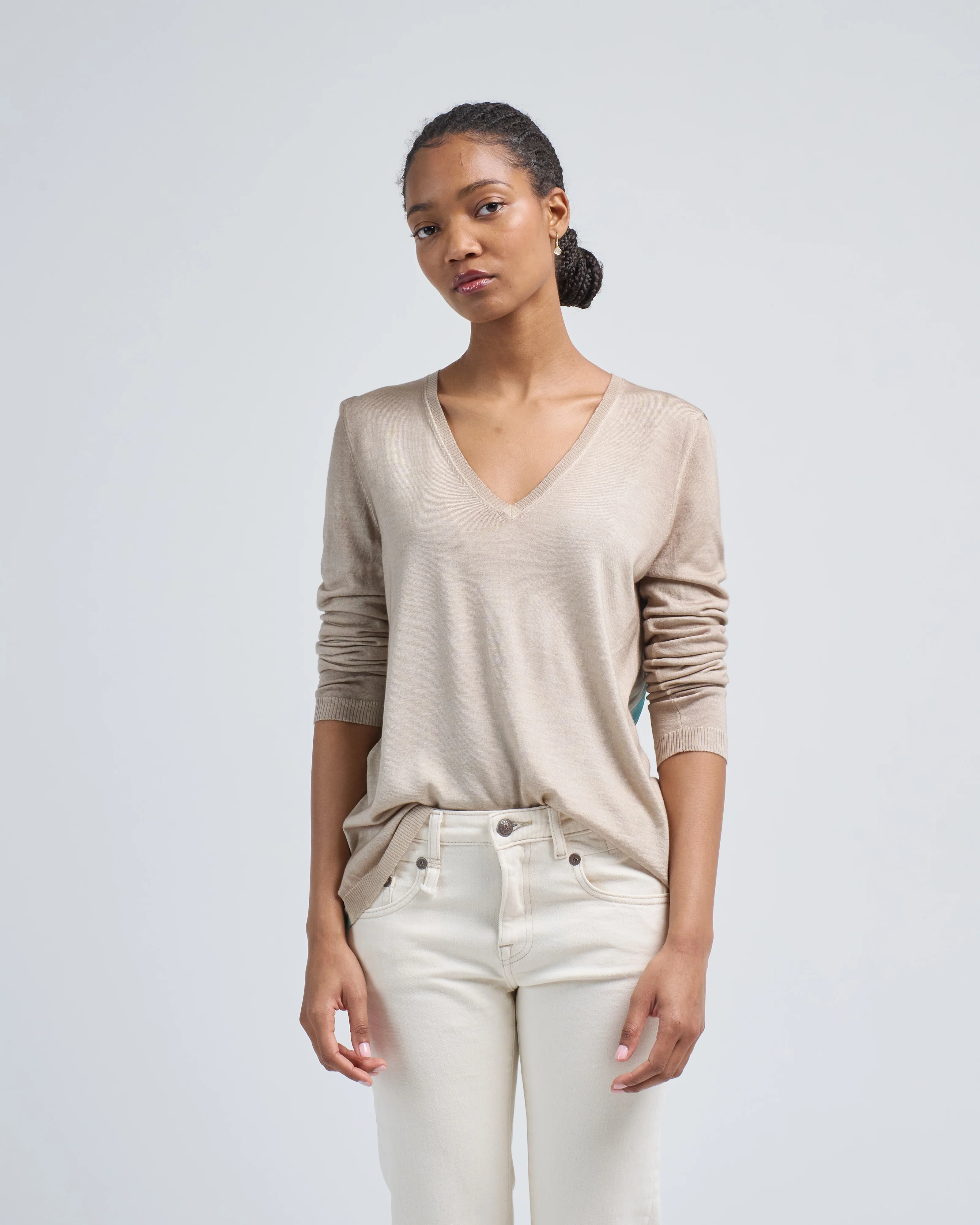 v neck pullover with watercolor print back silk - Image 3
