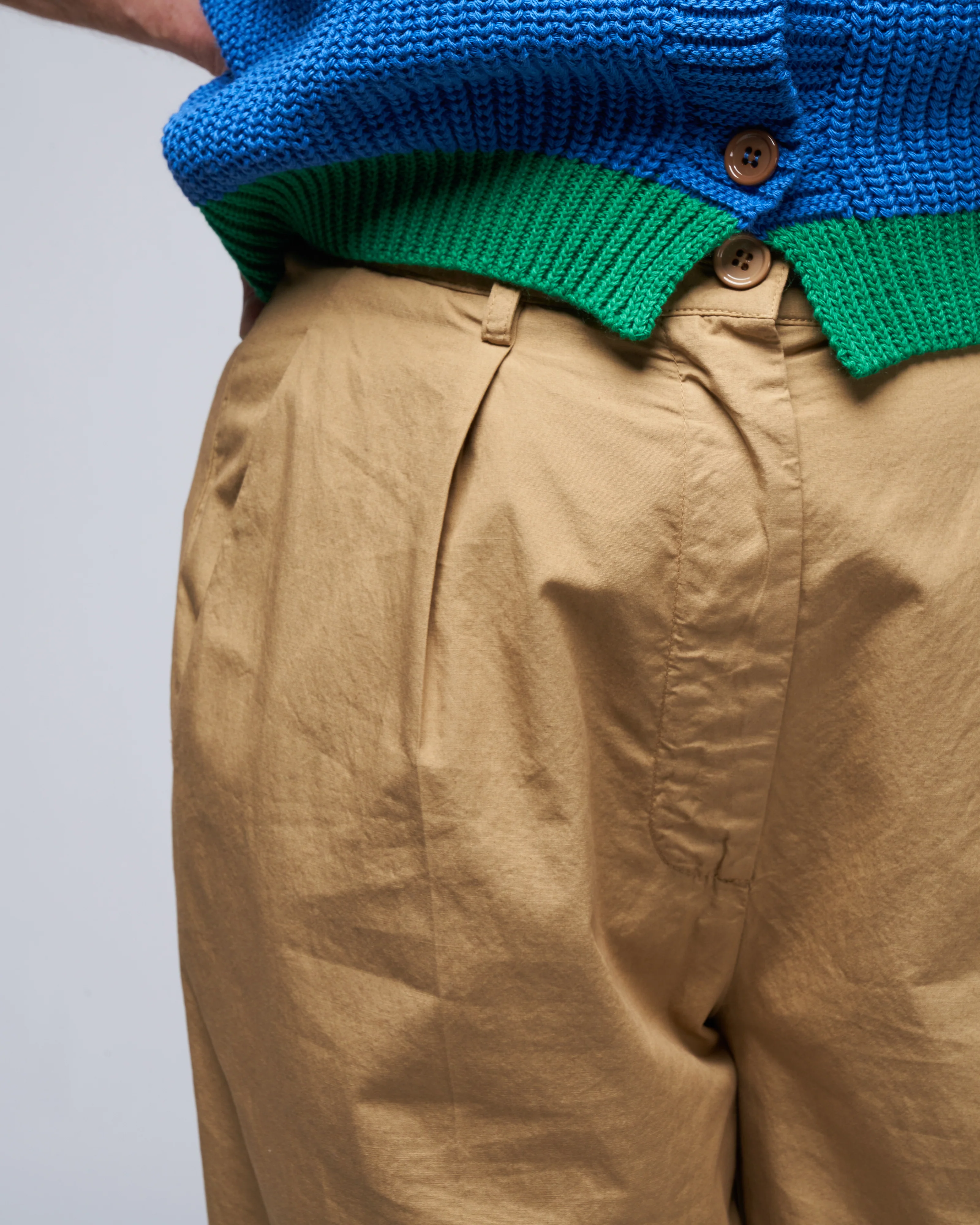 the right pants - earth - Image 5