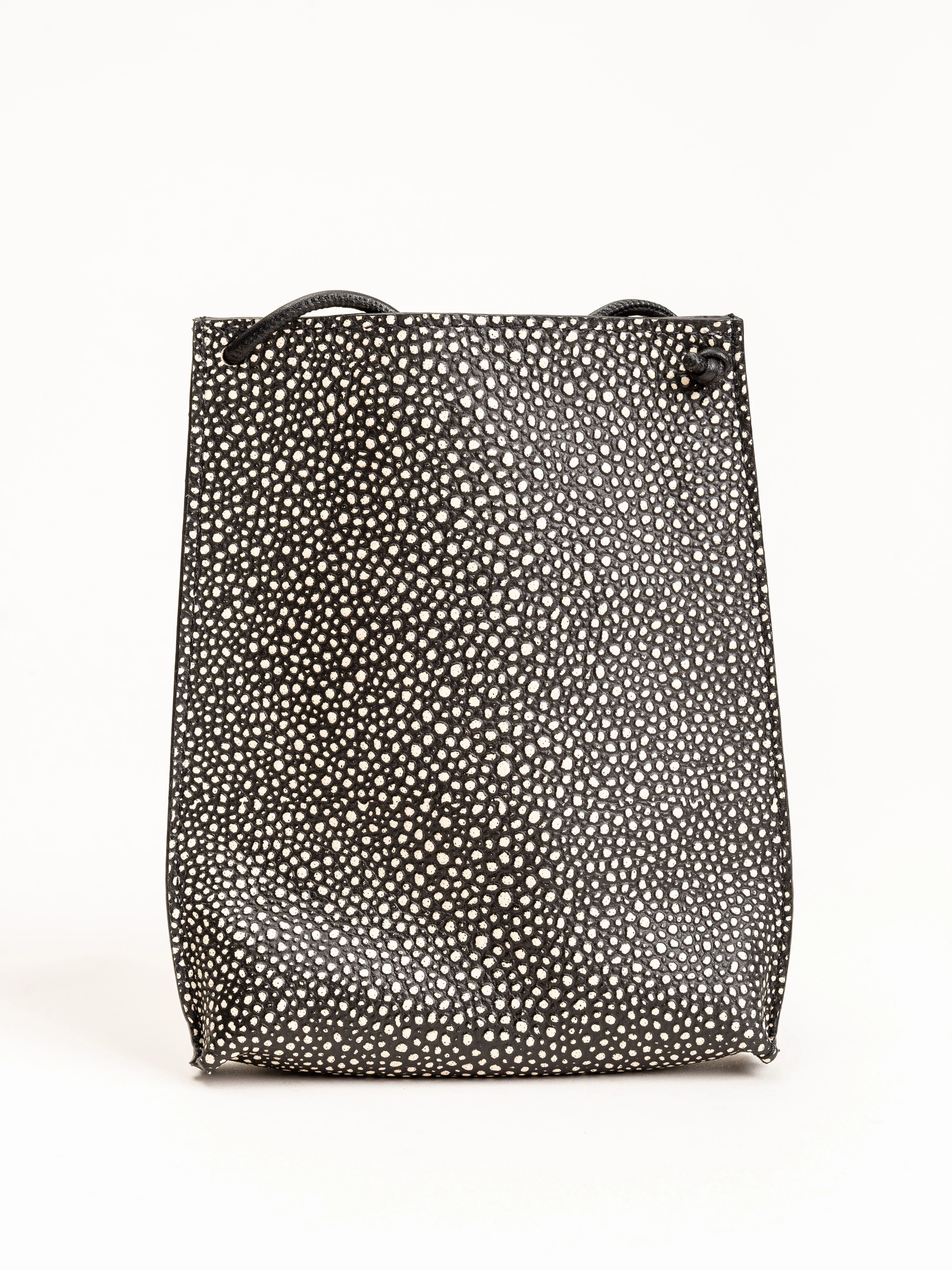 cell pouch - black shagreen