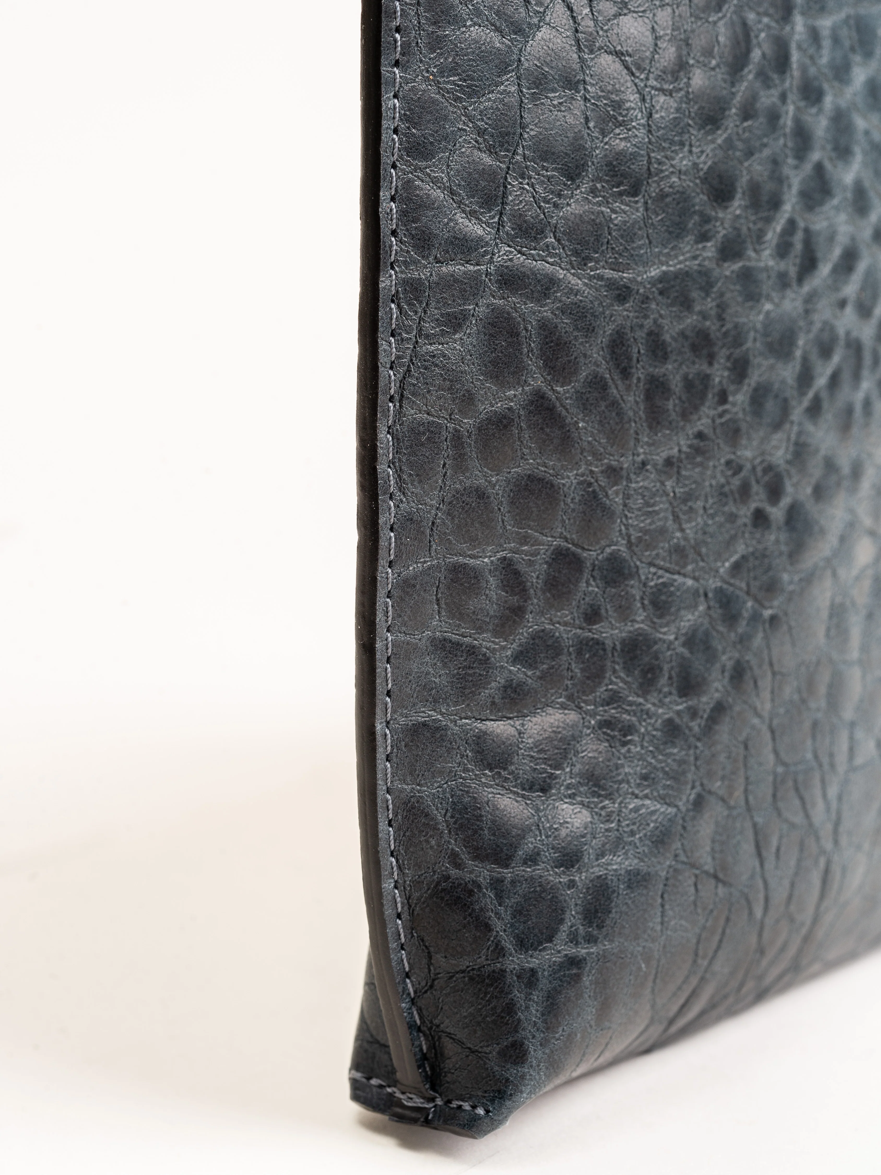 cell pouch - blue sheepskin - Image 3