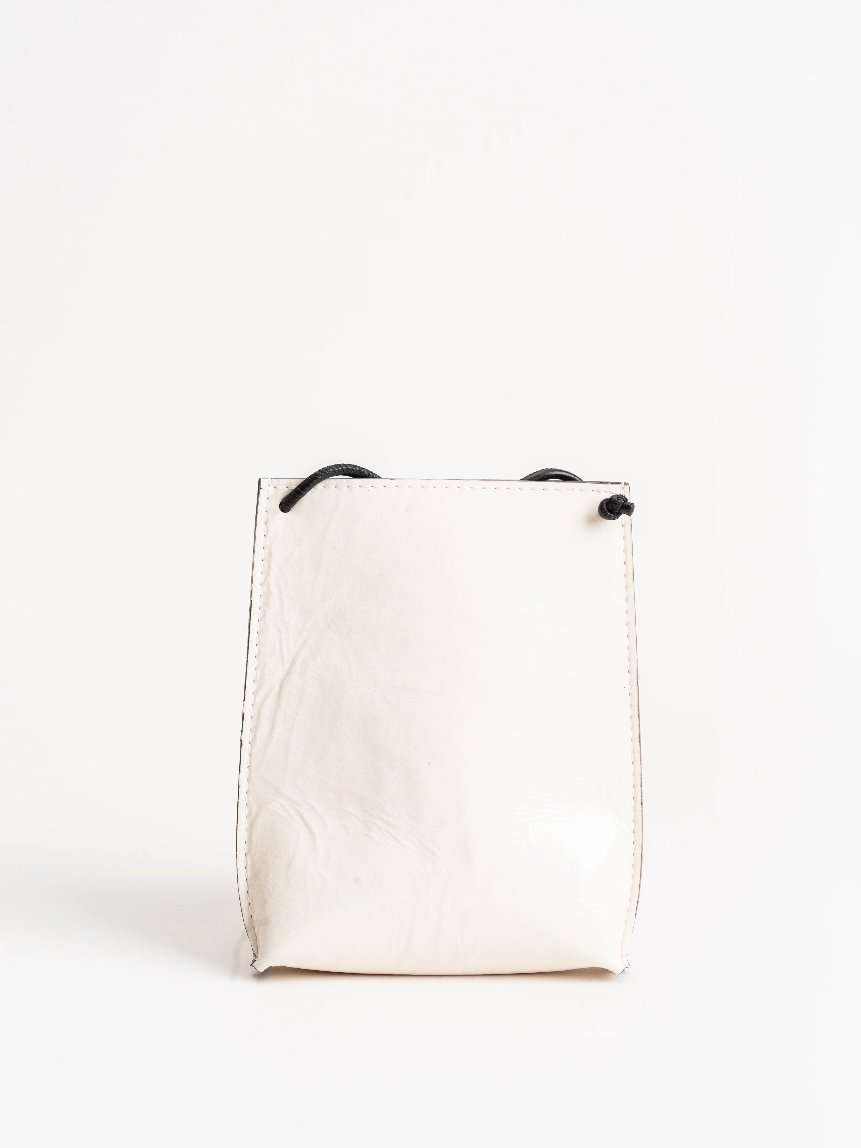 cell pouch - cream patent - Image 4