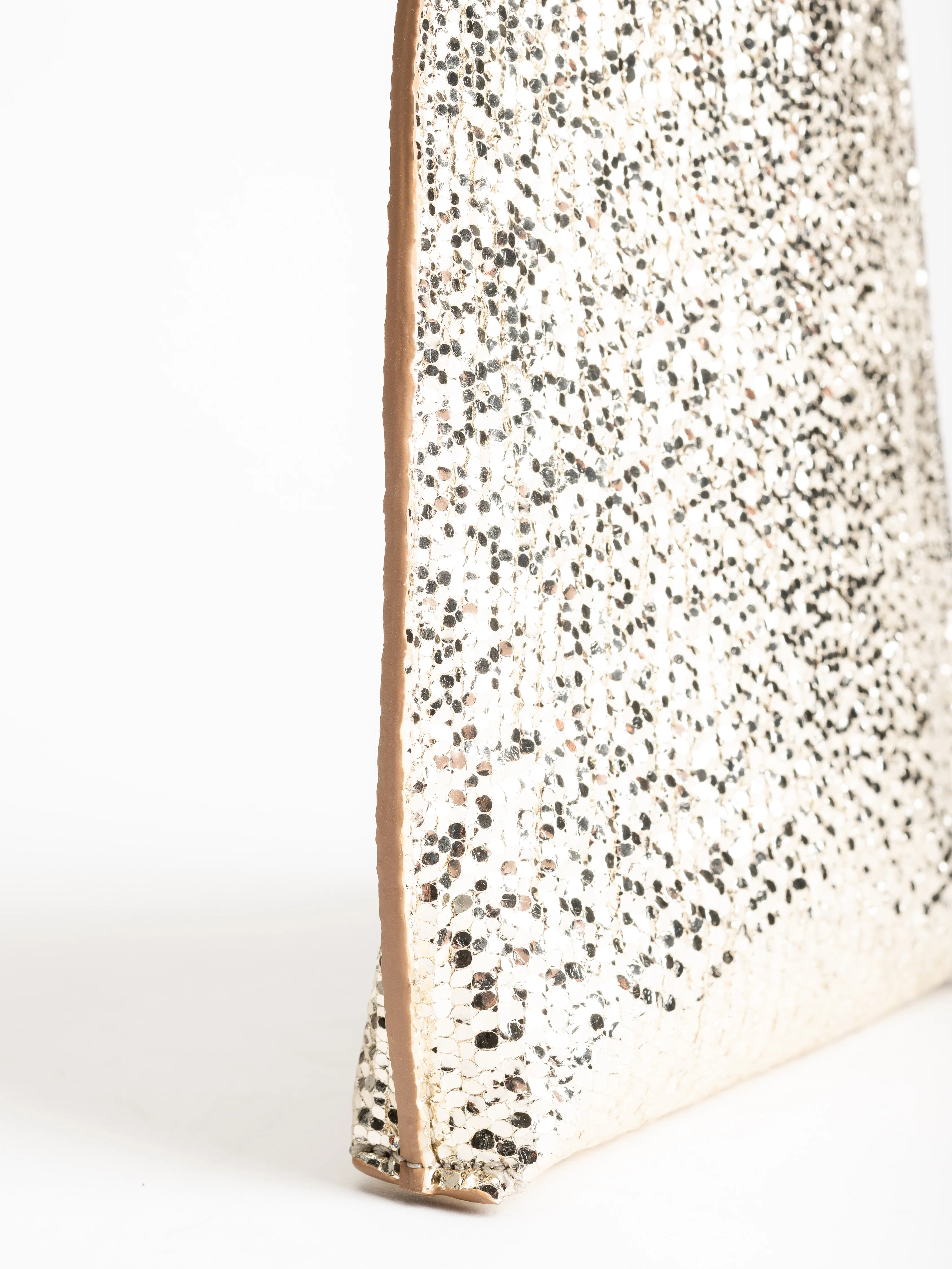 cell pouch - prosecco sheepskin - Image 3