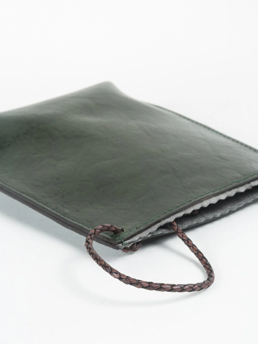 cell pouch – green - Image 3