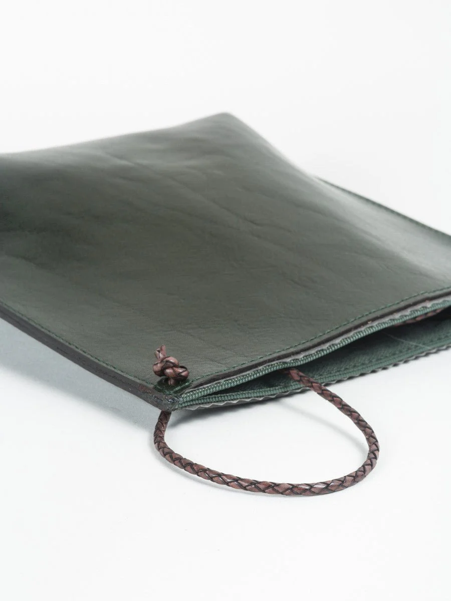 strappy pouch – green - Image 3