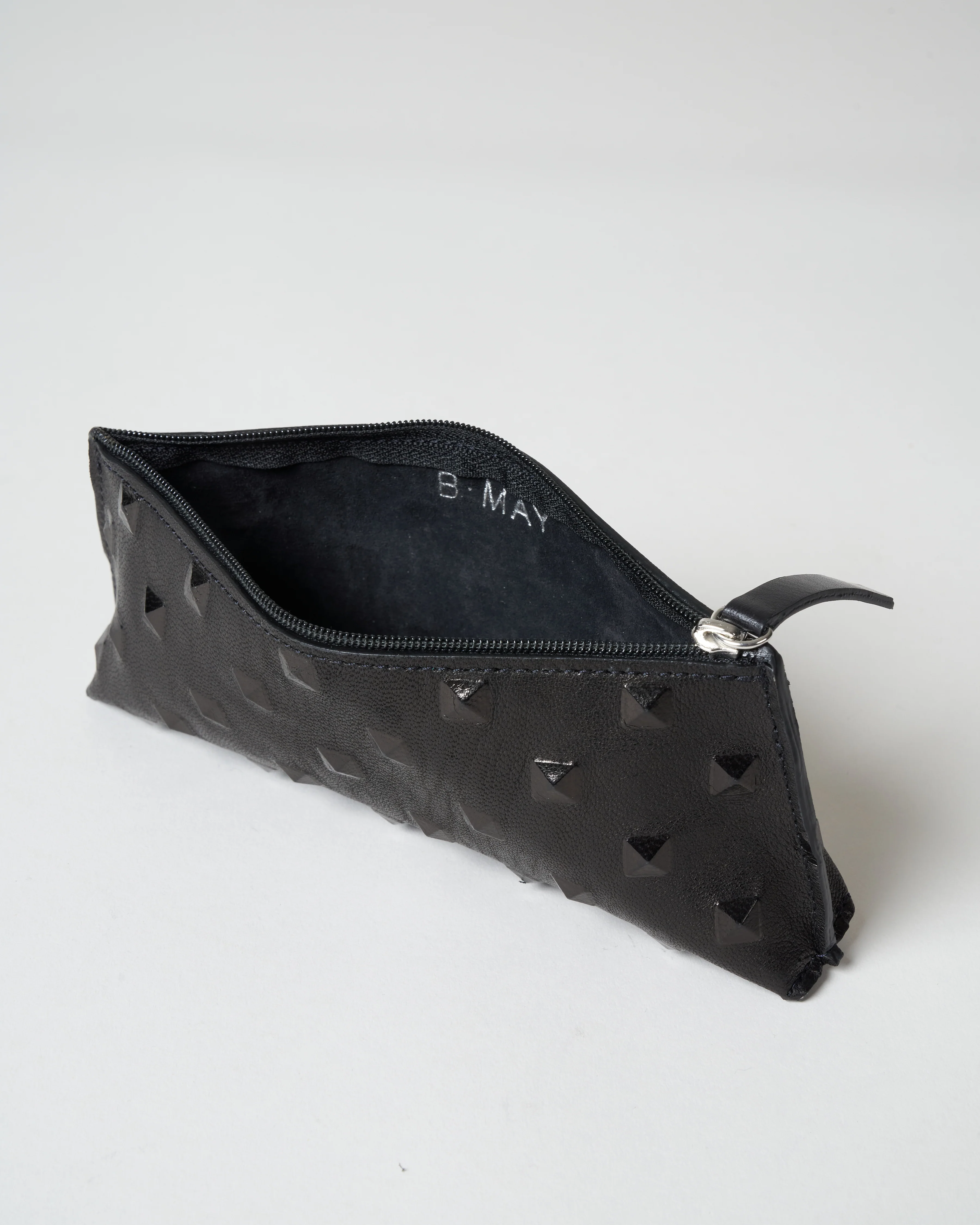 eyeglass pouch - black stud - Image 4
