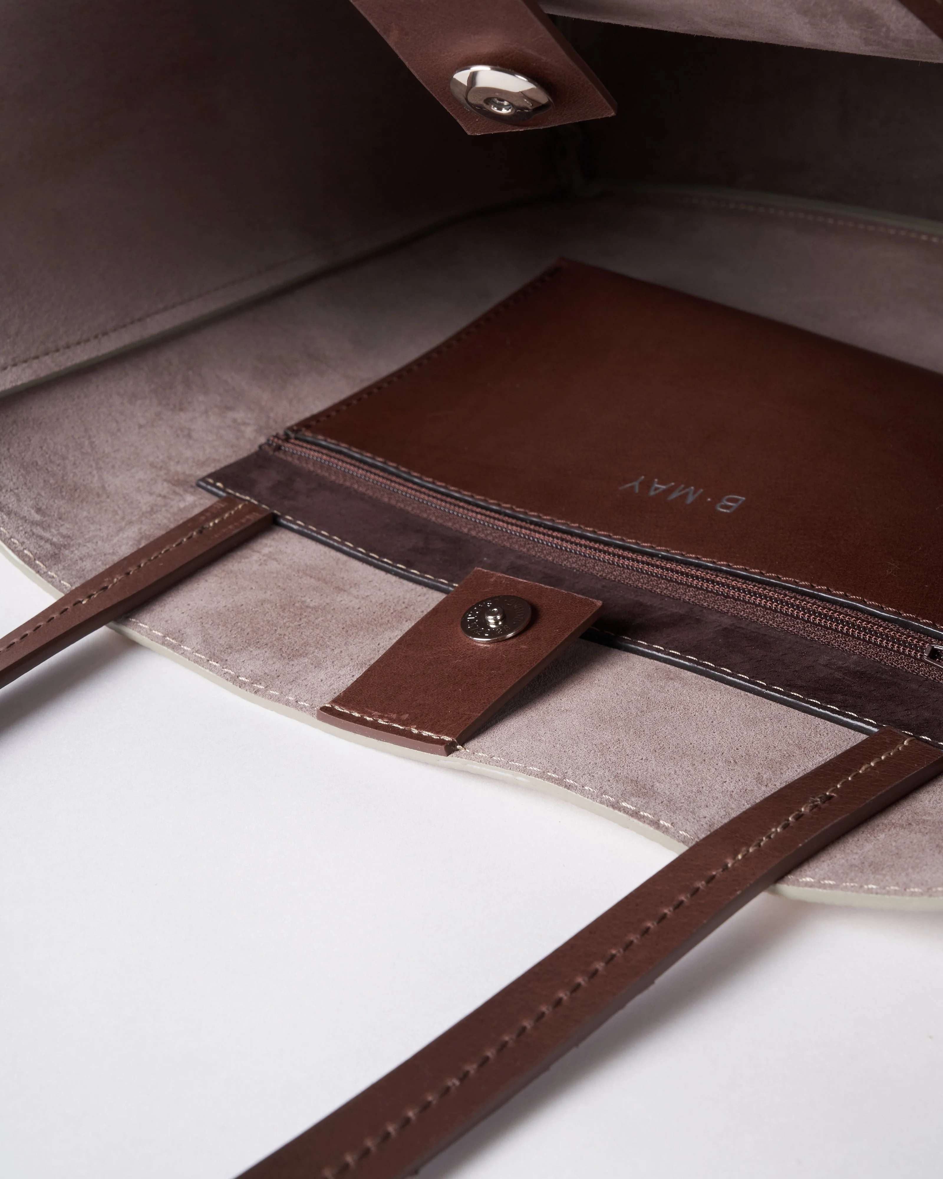 front pocket tote - silver serpent - Image 4
