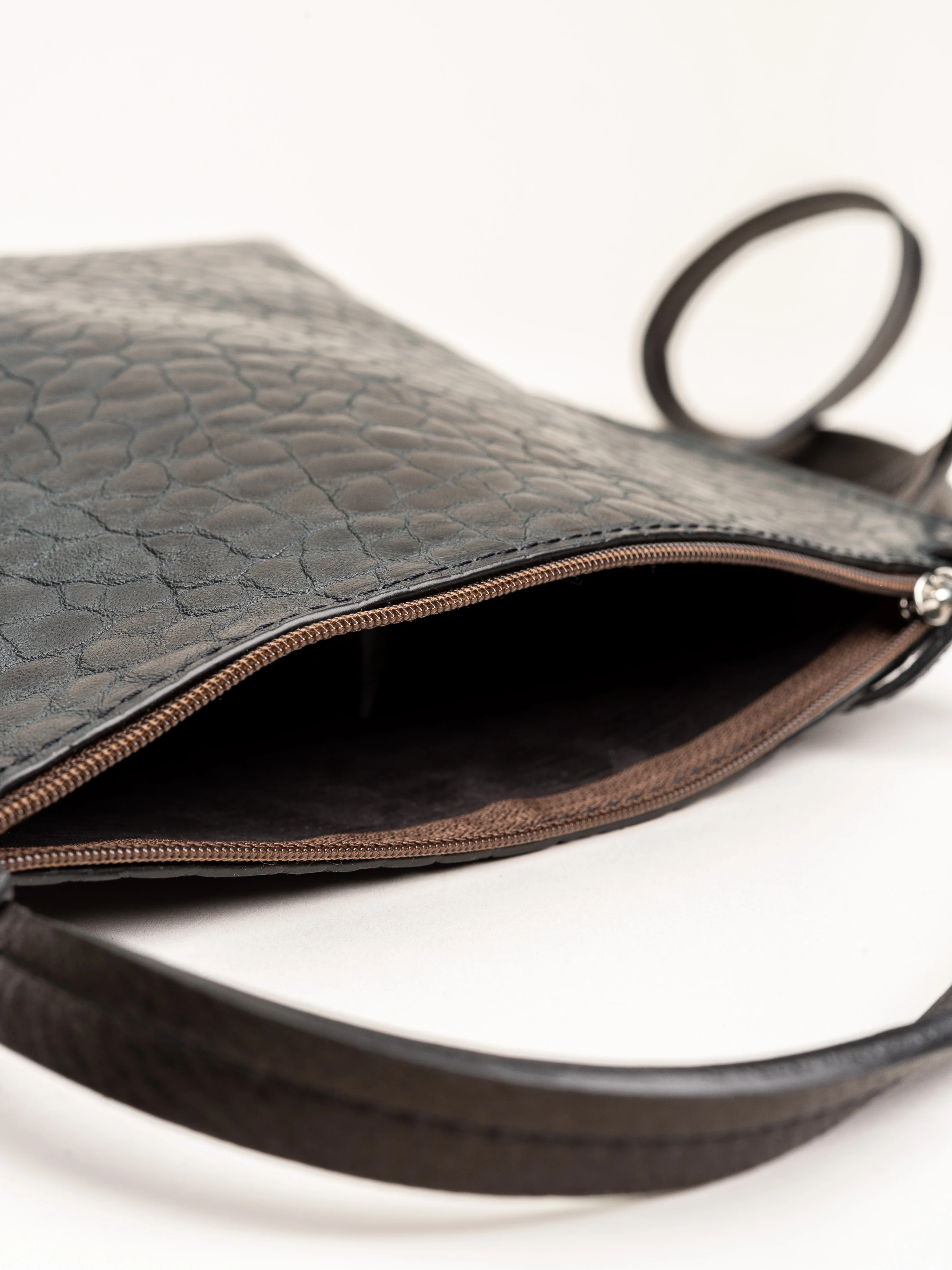 large strappy pouch - blue sheepskin - Image 4