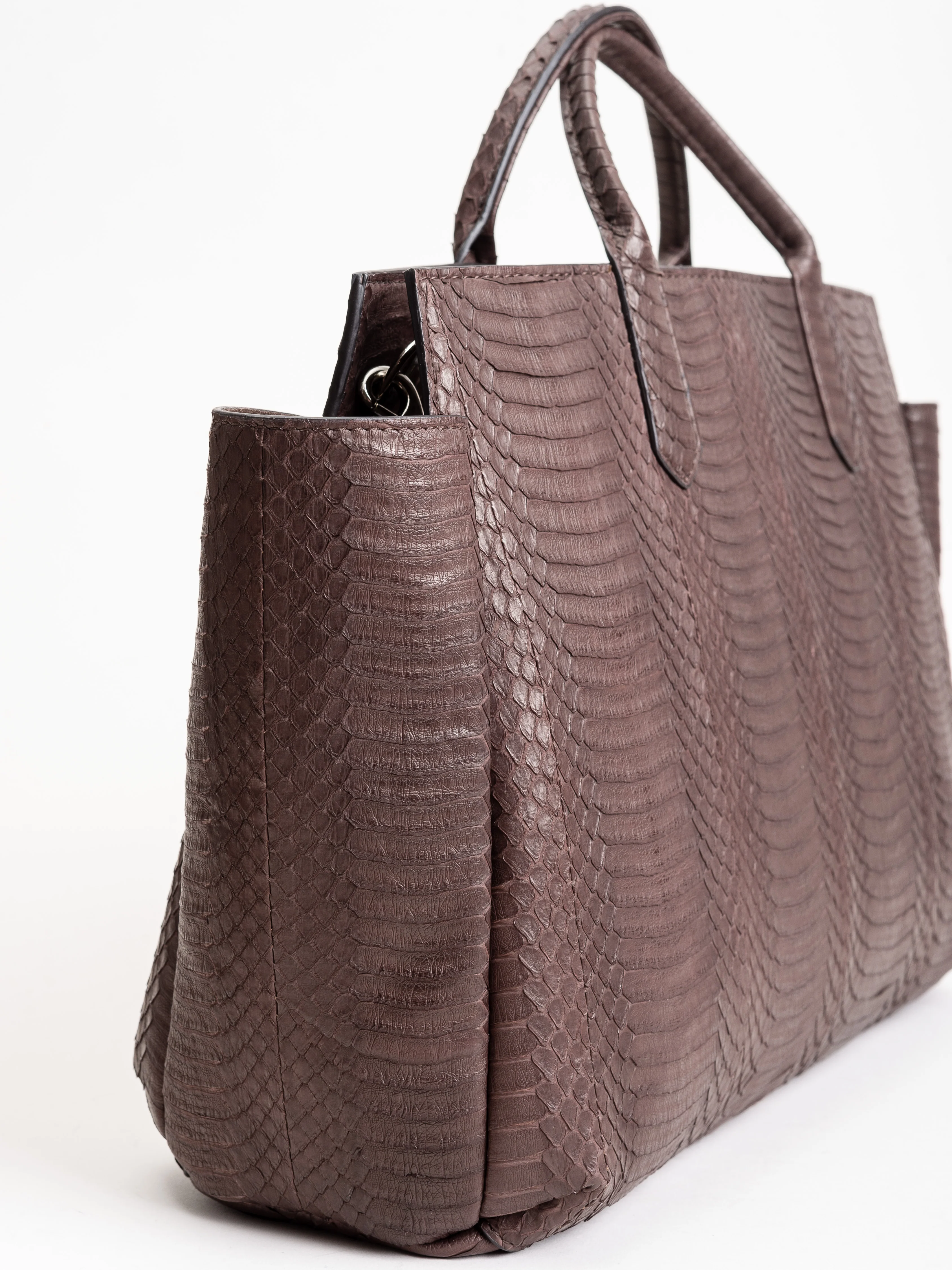 medium catchall - dark brown whipsnake - Image 3