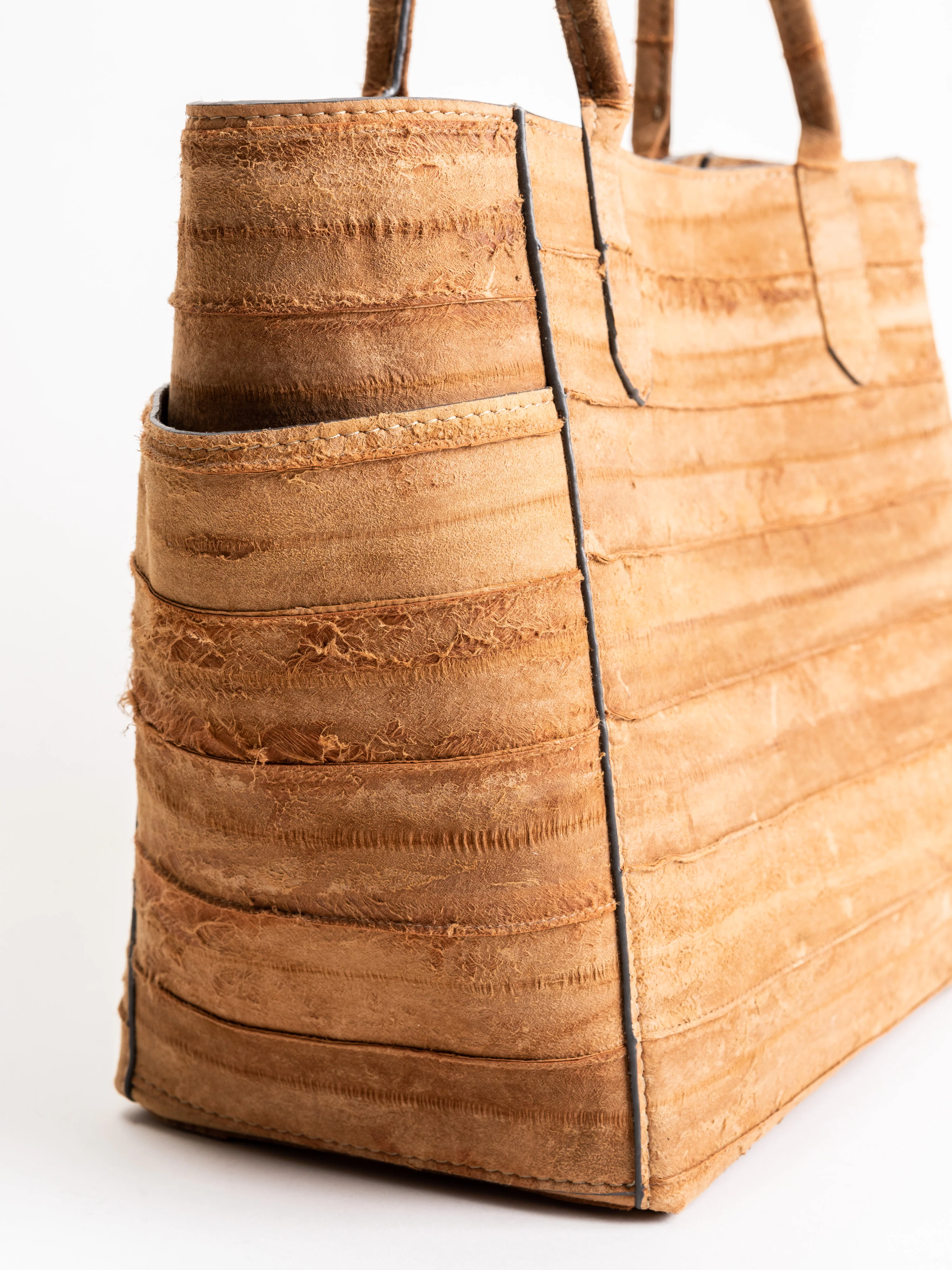 mini pocket tote - reverse eel caramel - Image 3
