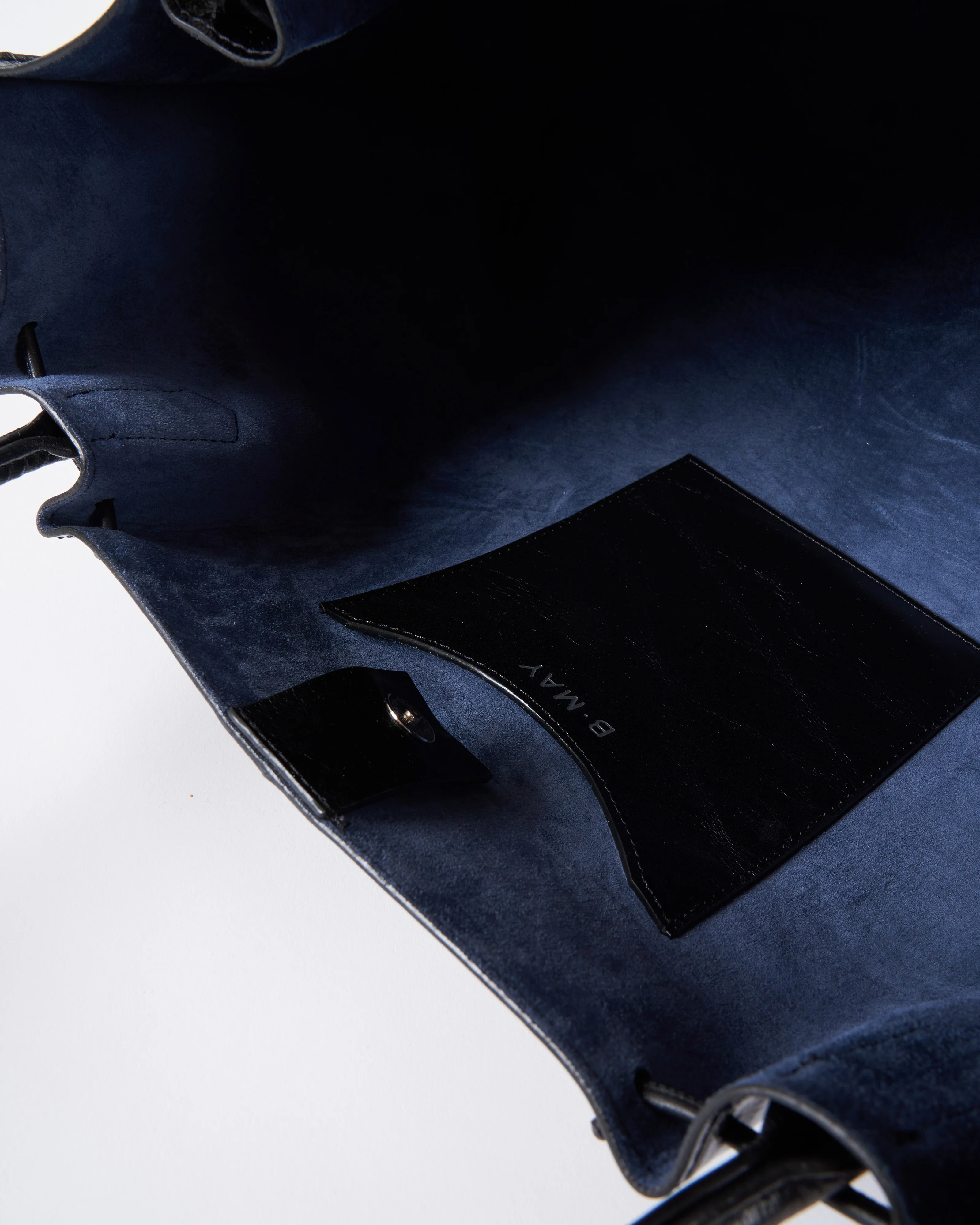 puckered tote - black eel - Image 4