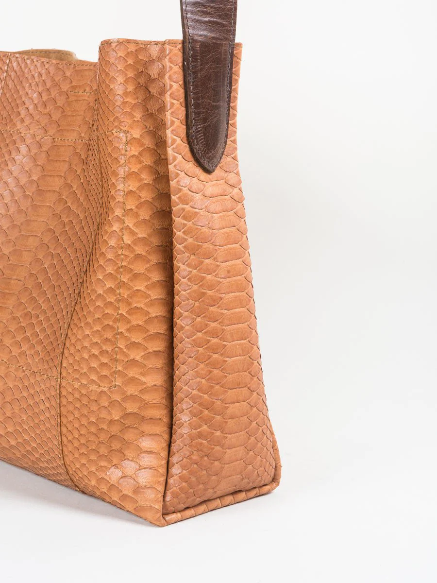 python slouchy hobo - Image 4