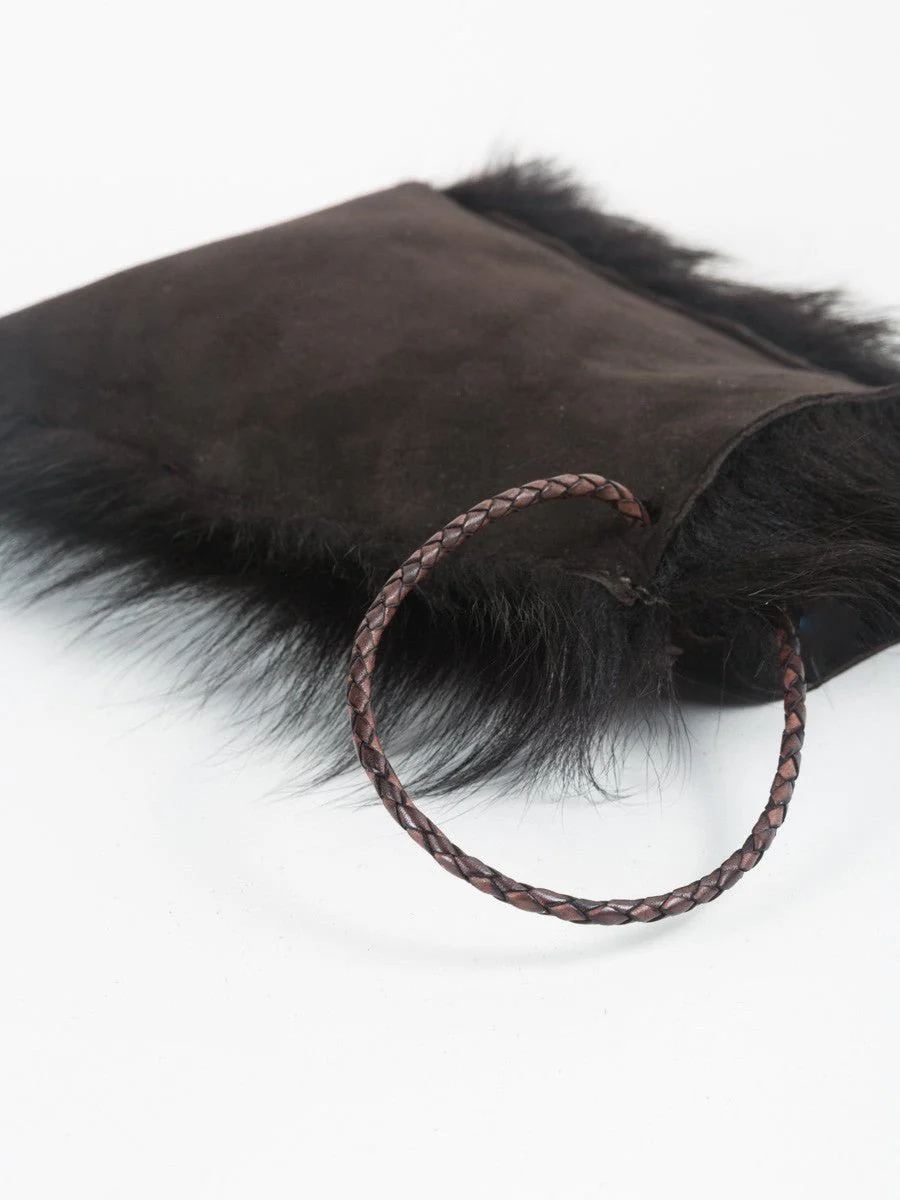 shearling cell pouch – brown - Image 3