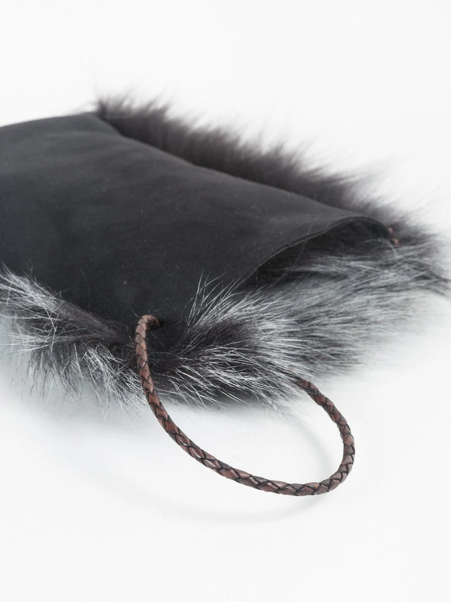 shearling cell pouch – grey - Image 3
