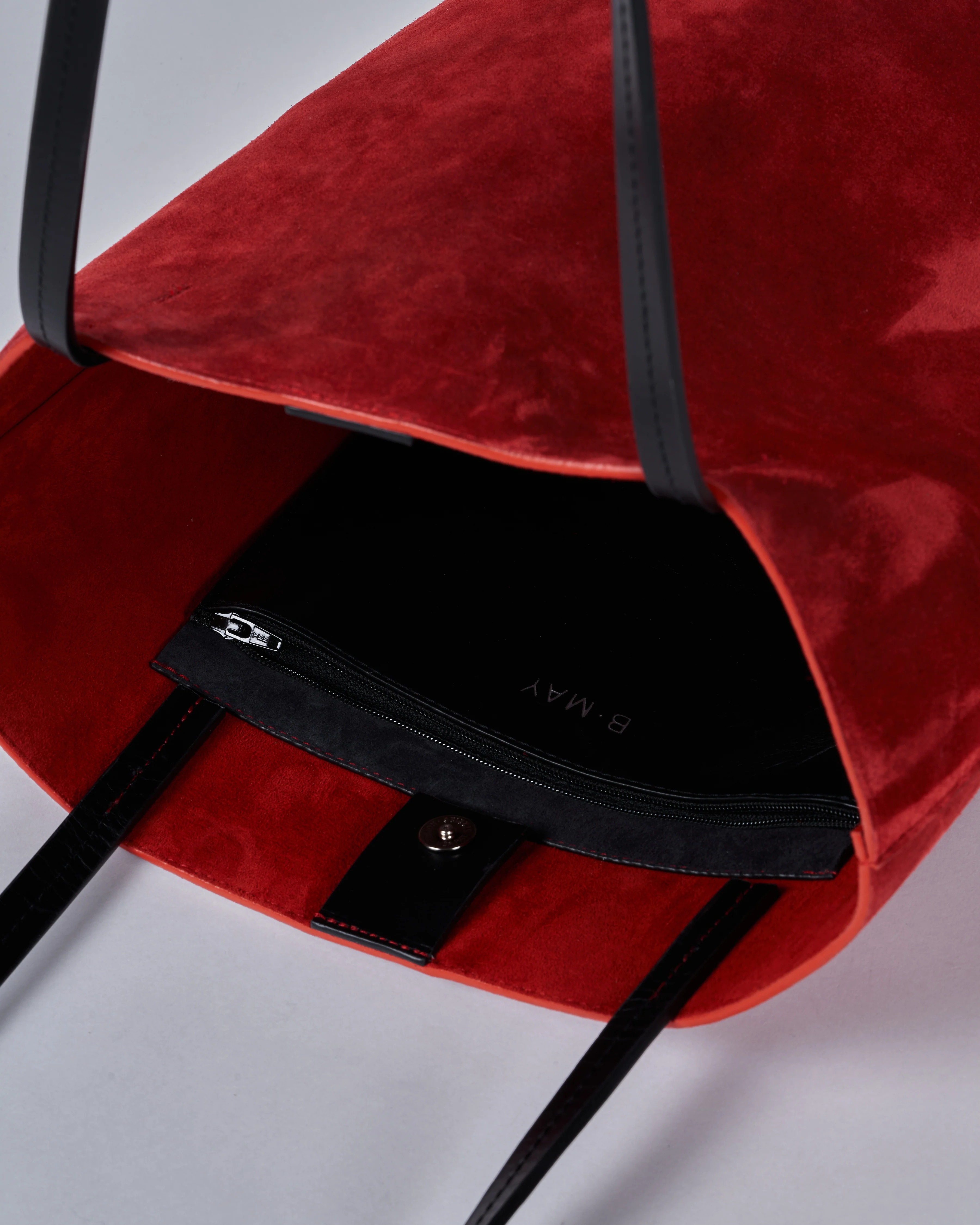 small essential tote - red suede - Image 3
