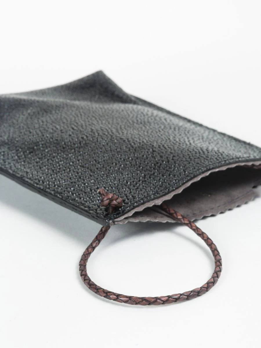 stingray cell pouch - Image 3