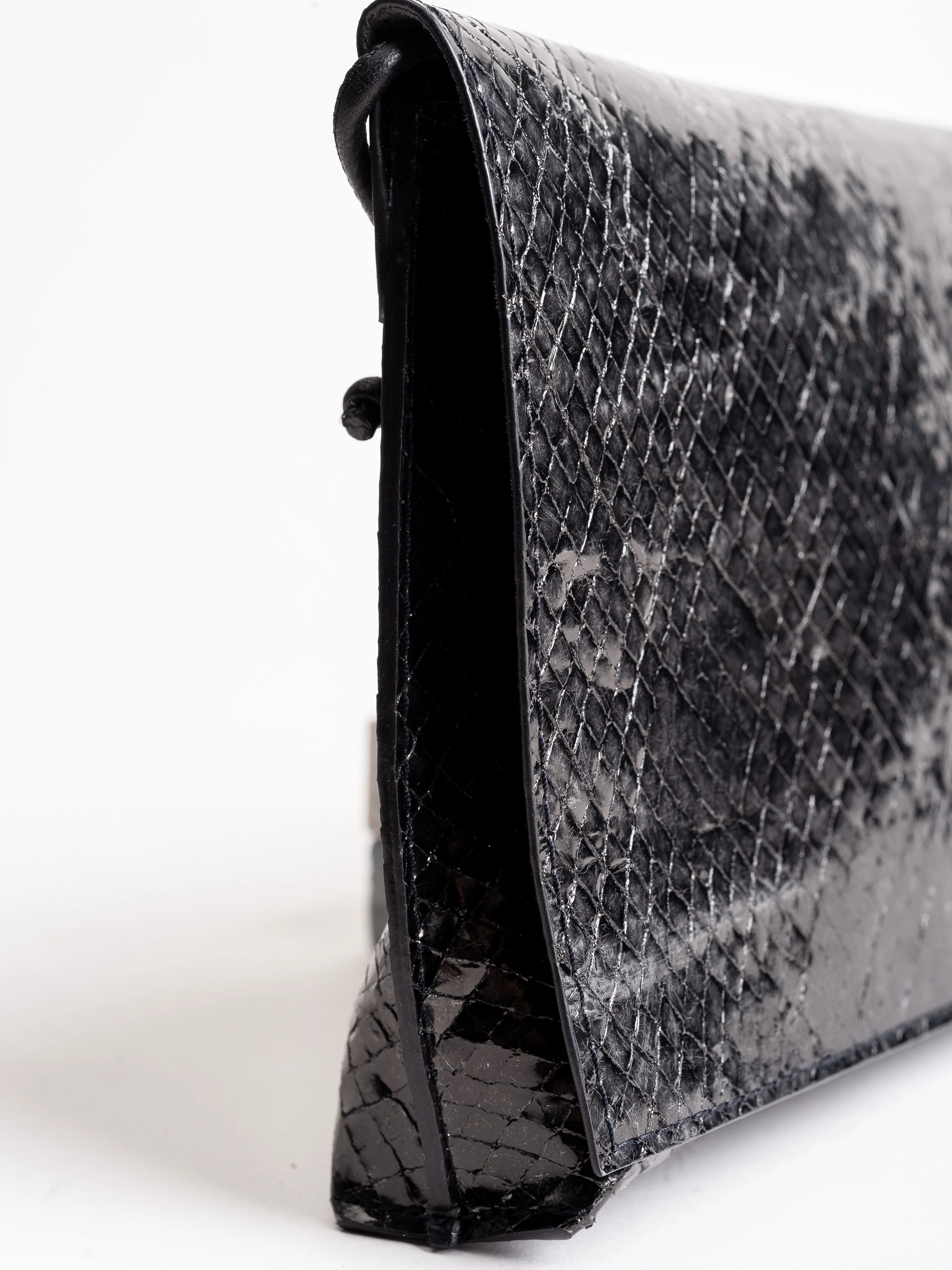 strappy foldover - black diamond - Image 3