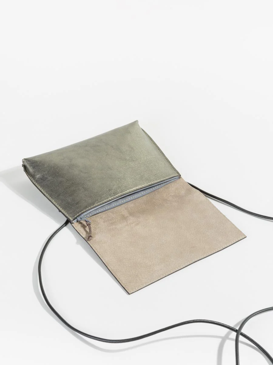 strappy foldover - brass - Image 4