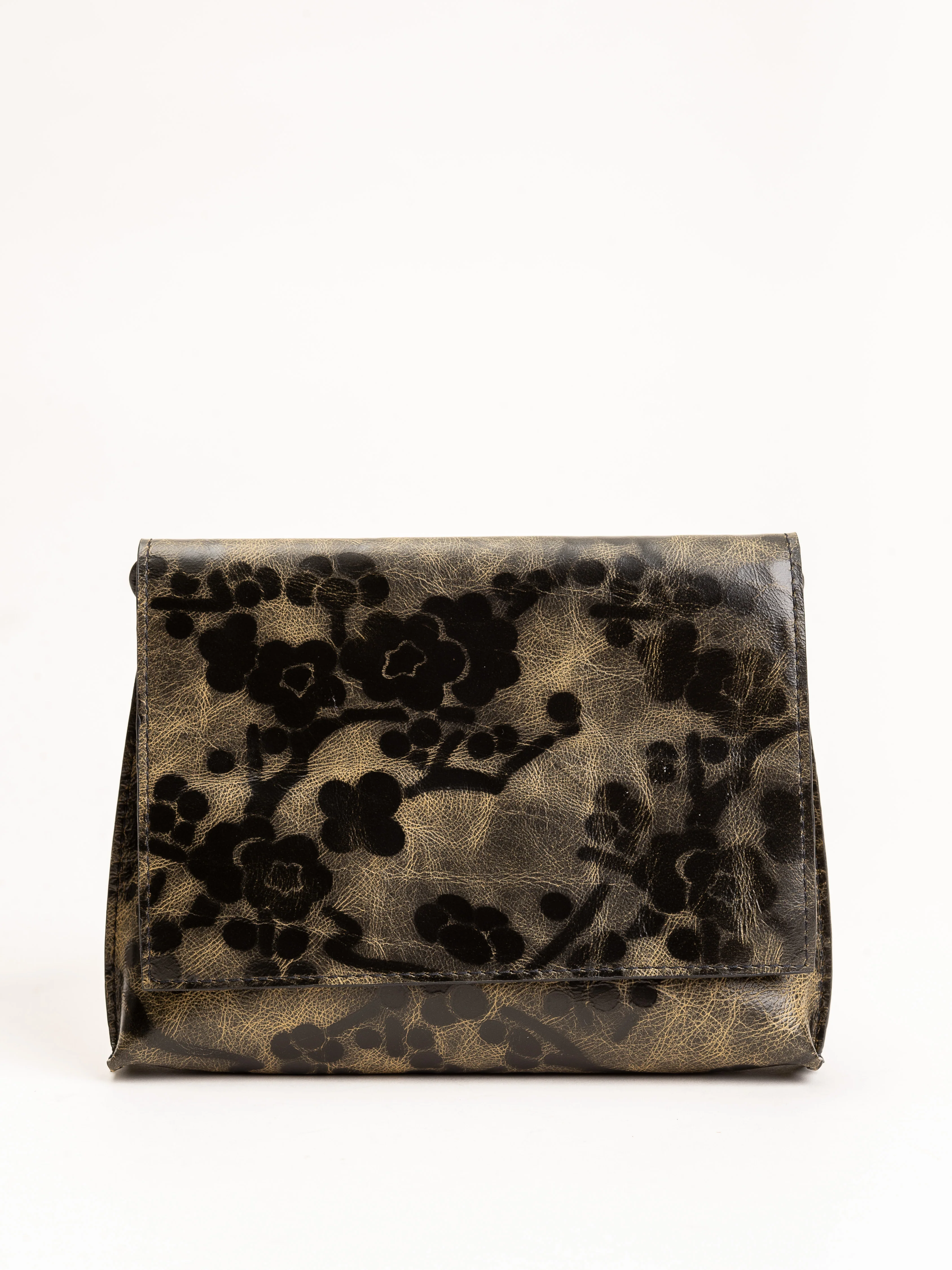 strappy foldover - hazel blosswom