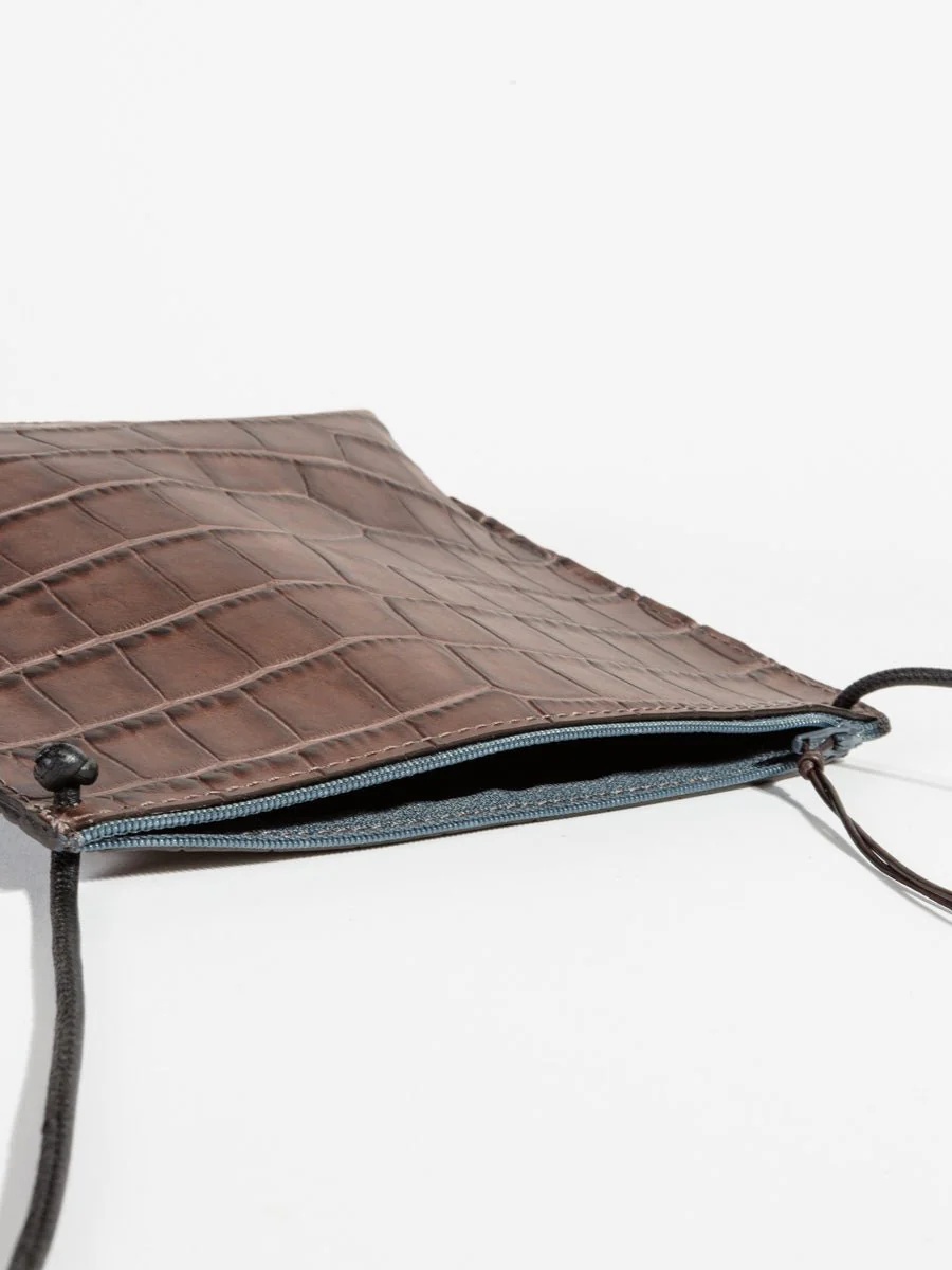 strappy pouch - mocha - Image 2