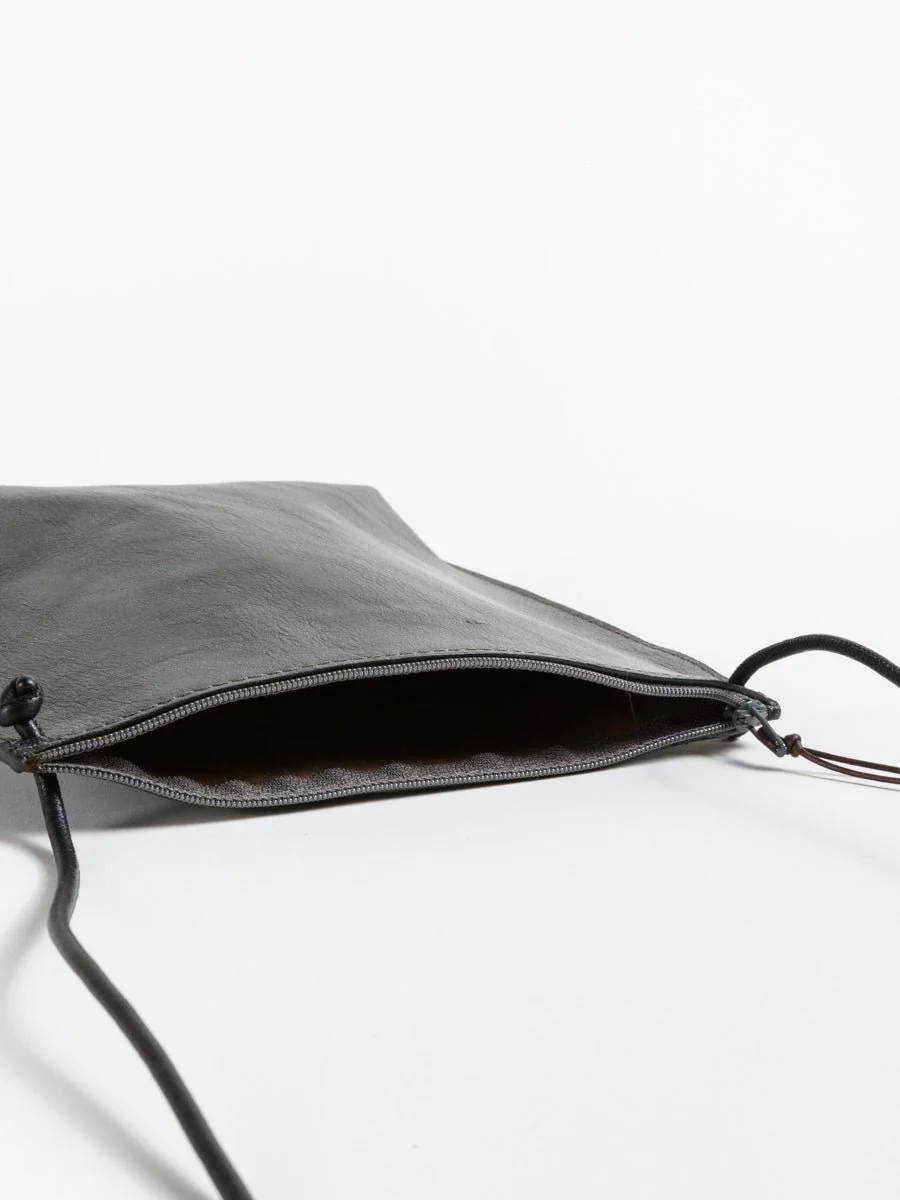 strappy pouch - french goat zinc - Image 3