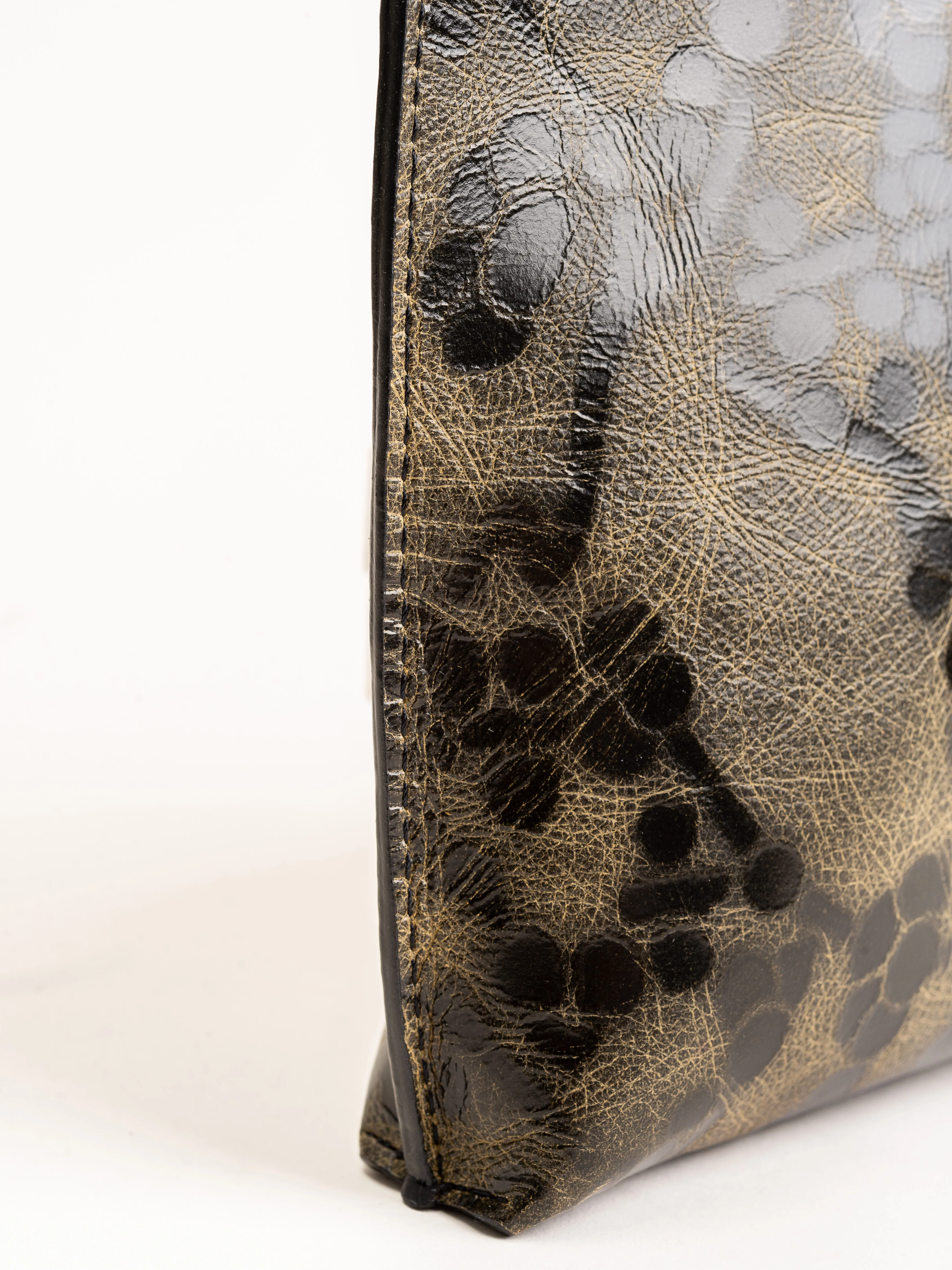 strappy pouch - hazel blossom - Image 3