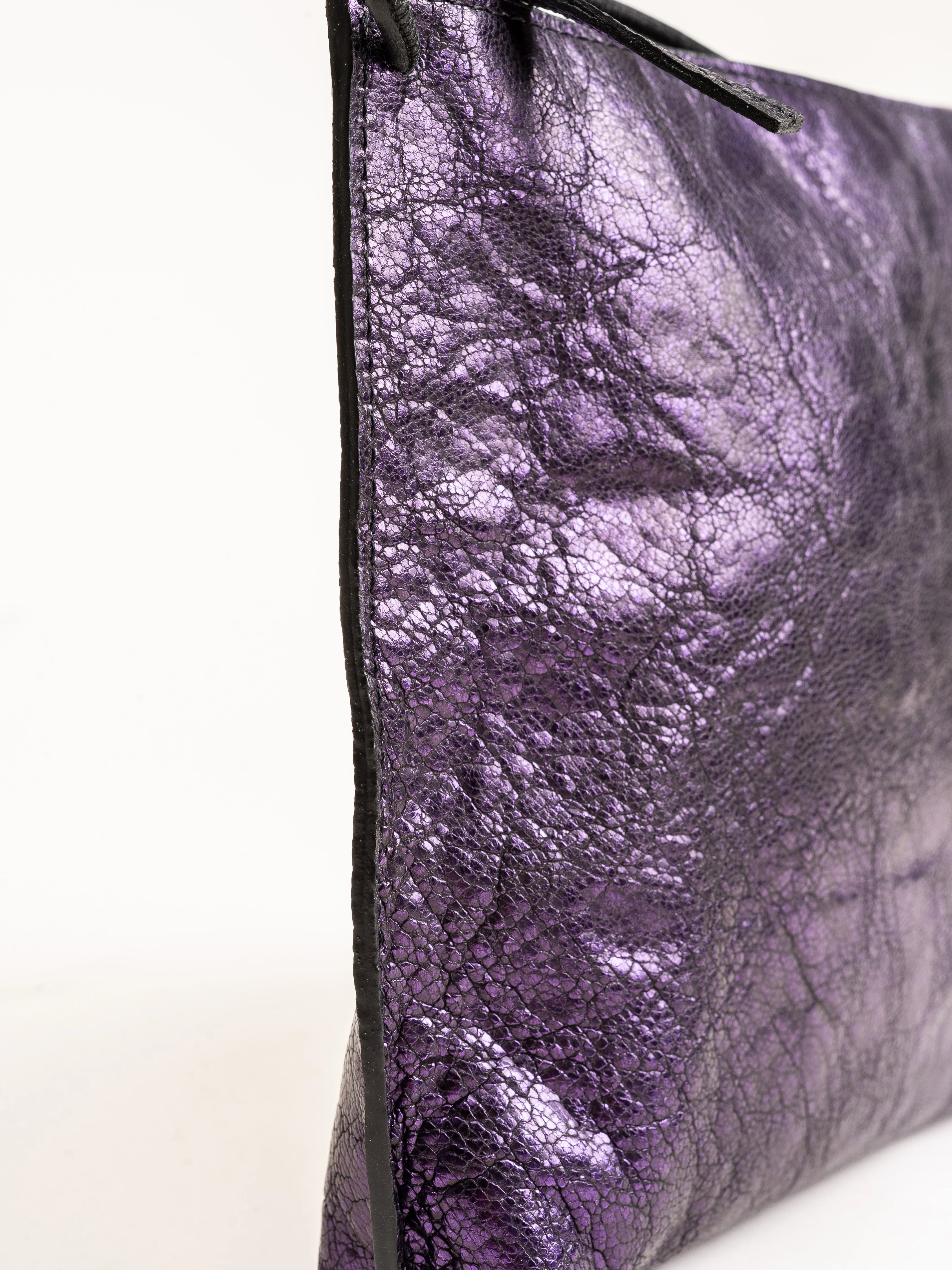 strappy pouch - iris - Image 3