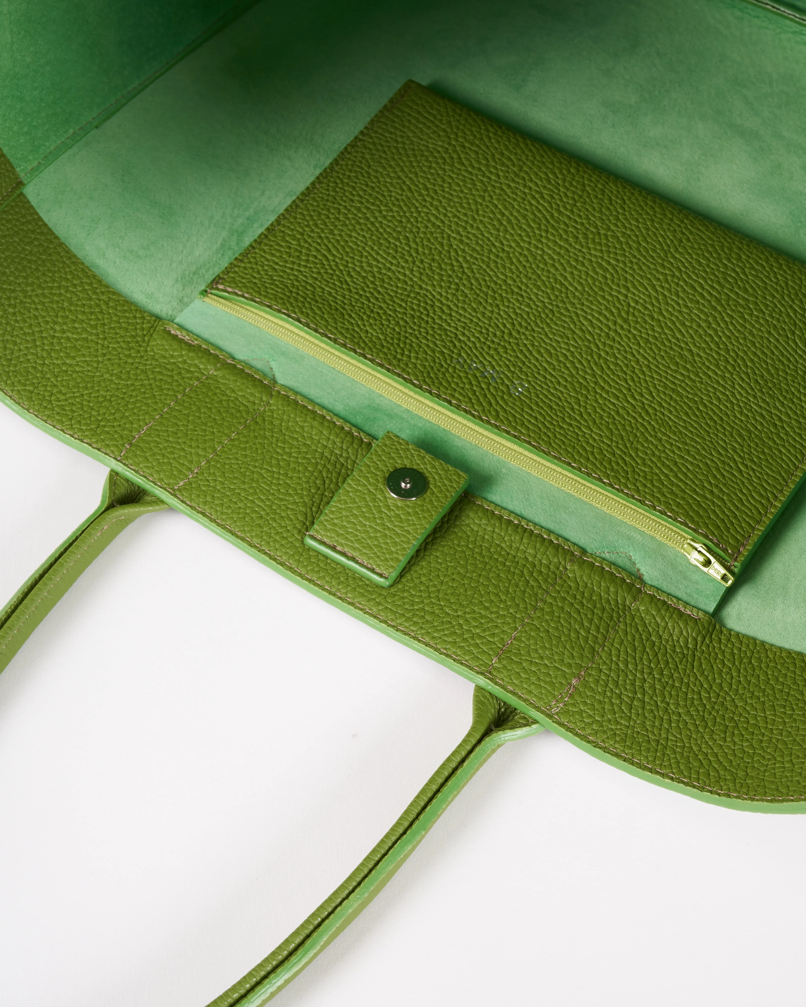 xl pocket tote - leaf calf - Image 4